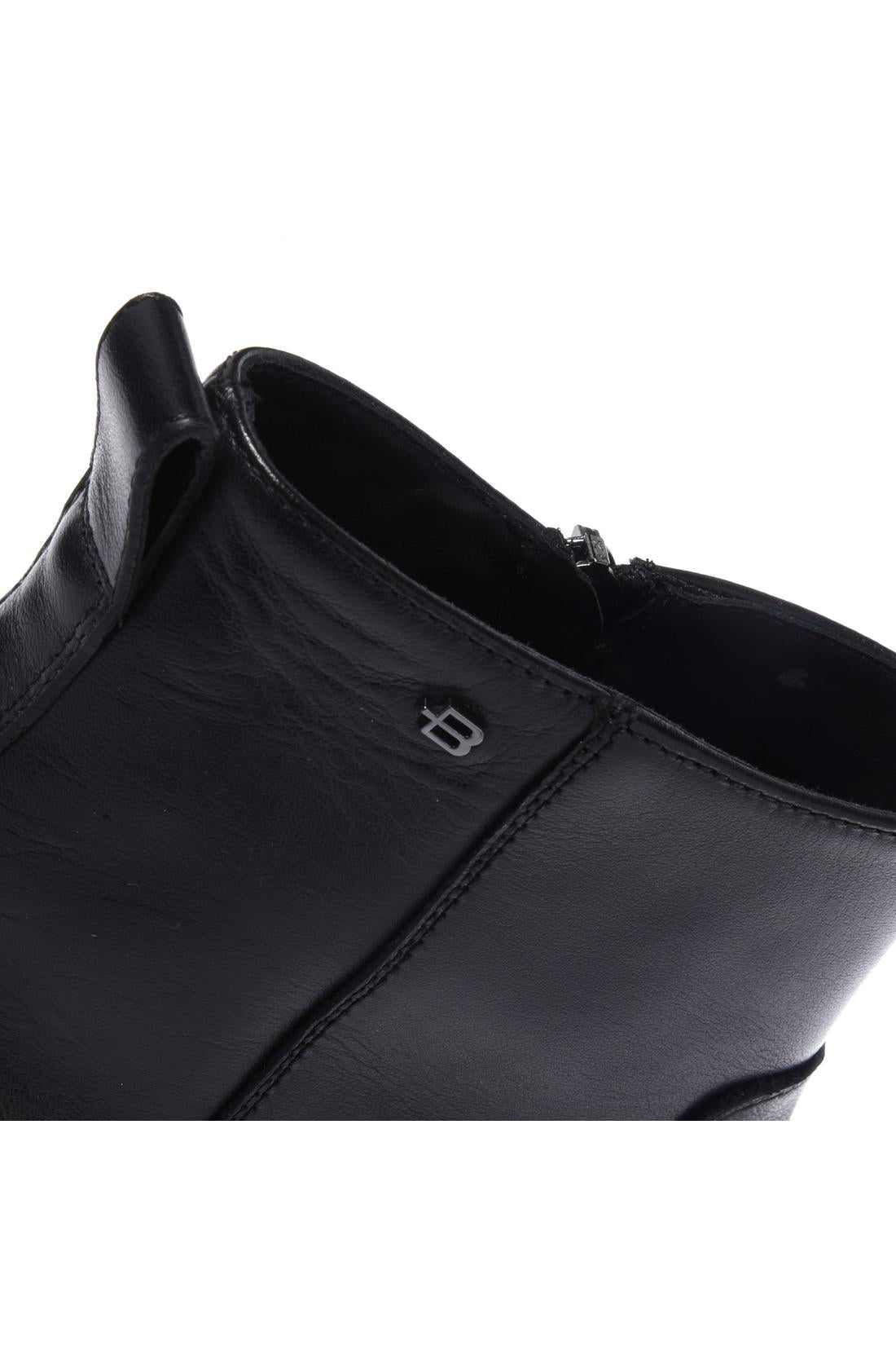 Baldinini-Black leather ankle boots-Stiefel & Stiefeletten-Black-Deal-Outlet-by-ARCHIVIST