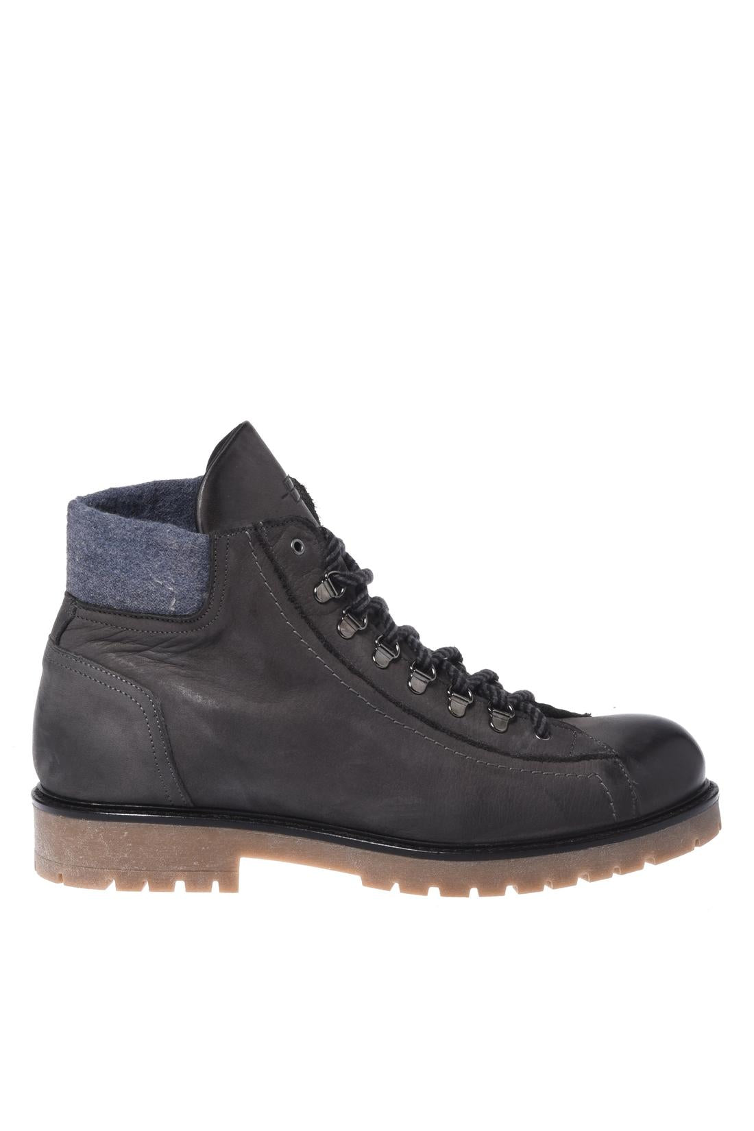 Baldinini-Grey nubuck combat boots-Stiefel & Stiefeletten-Black-Deal-Outlet-by-ARCHIVIST
