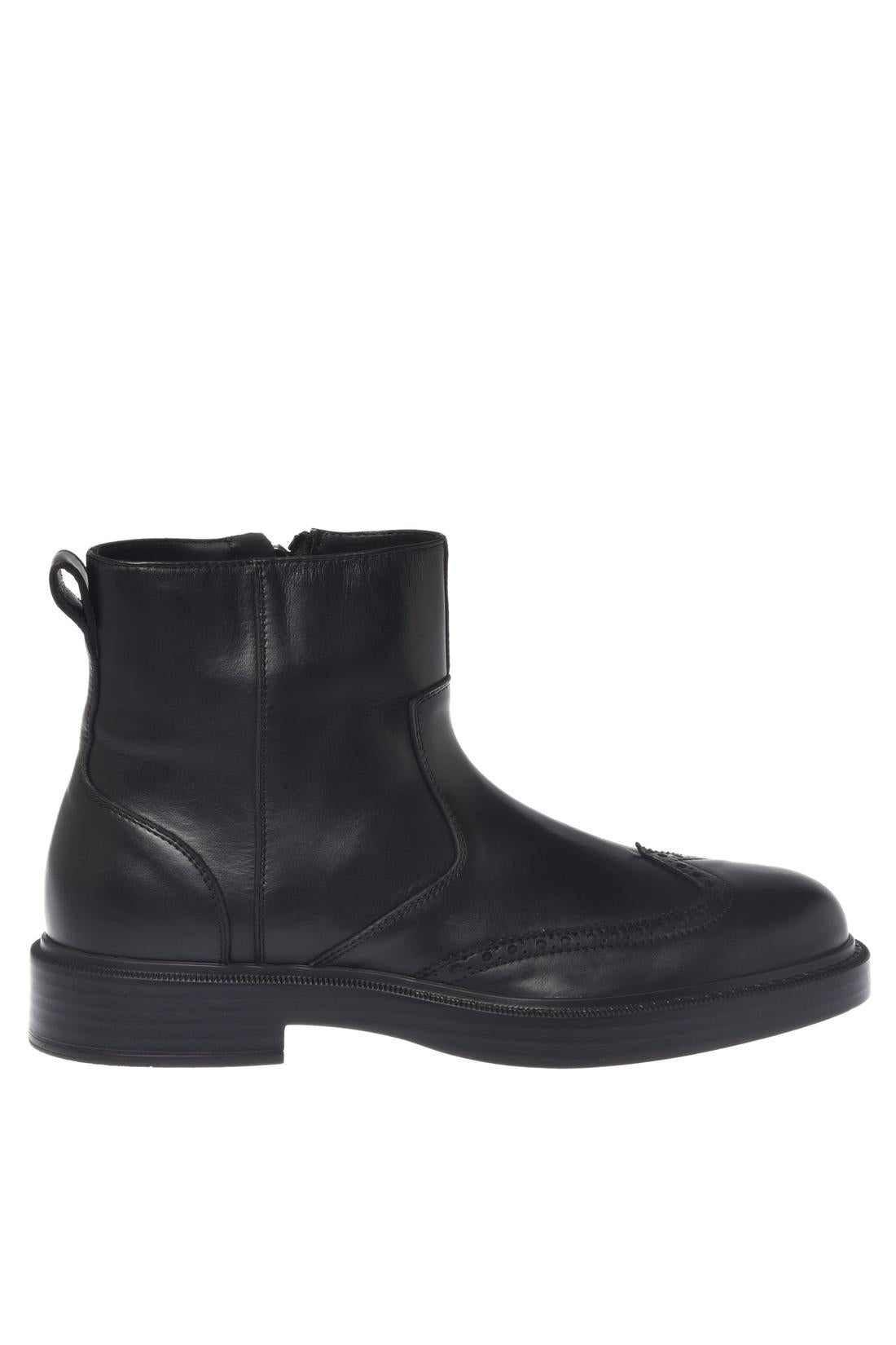 Baldinini-Black leather ankle boots-Stiefel & Stiefeletten-Black-Deal-Outlet-by-ARCHIVIST