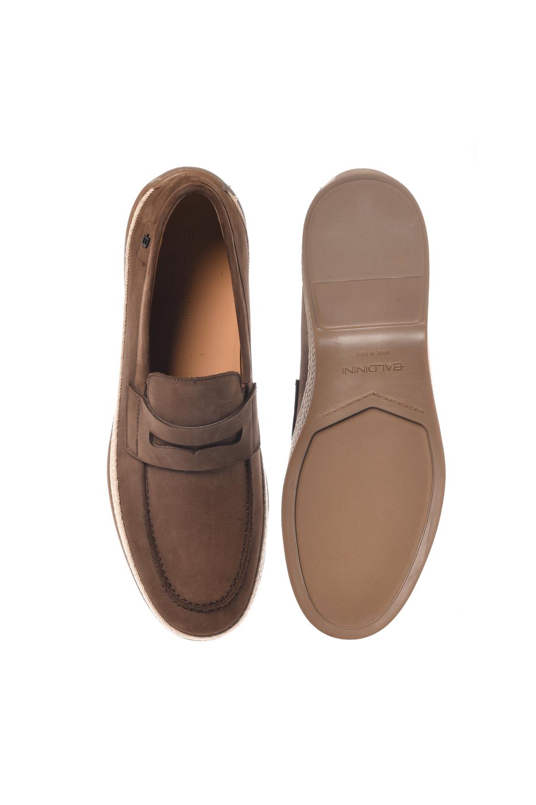 Tan nubuck loafer