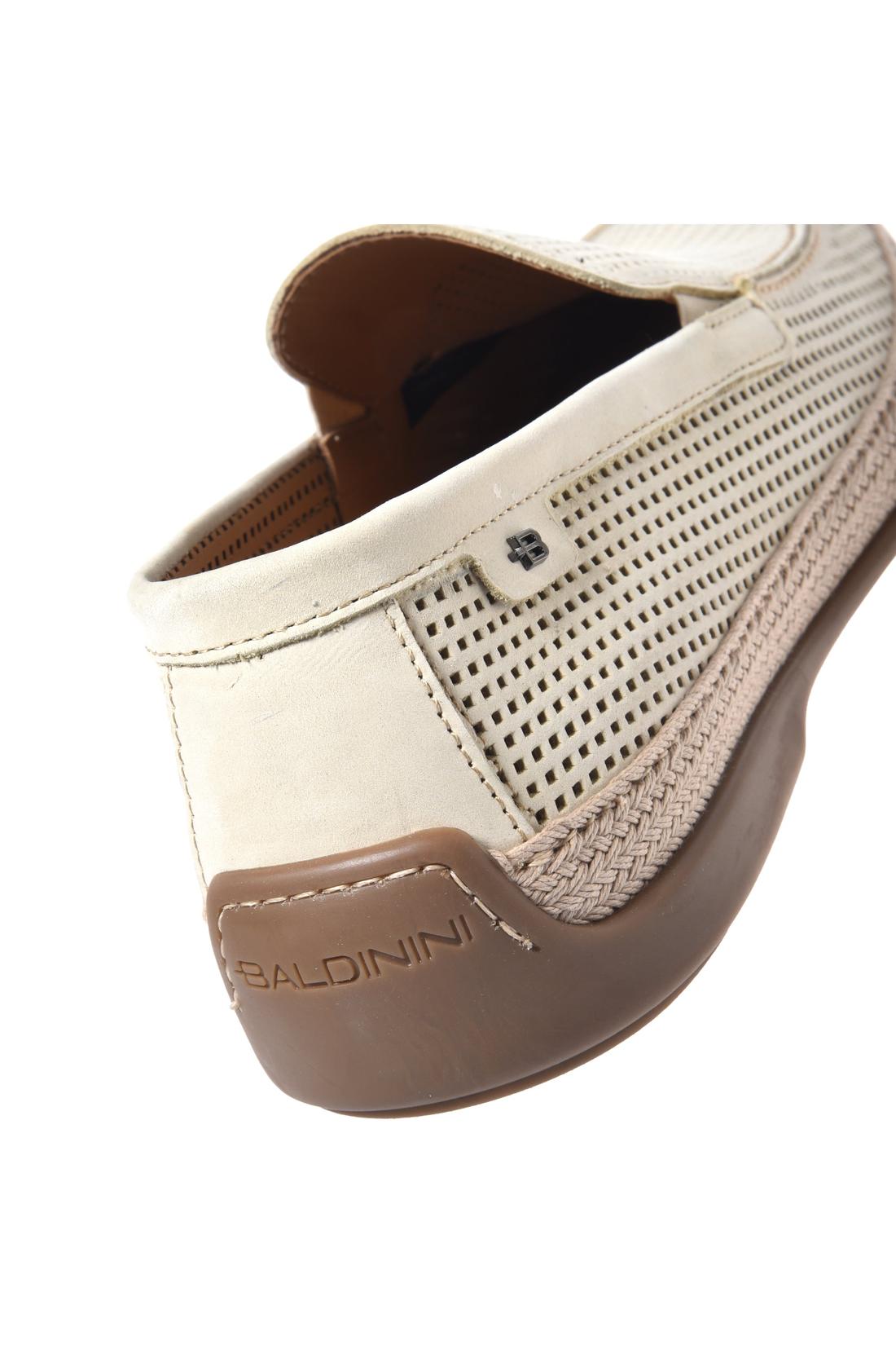 Off-white perforated nubuck loafer