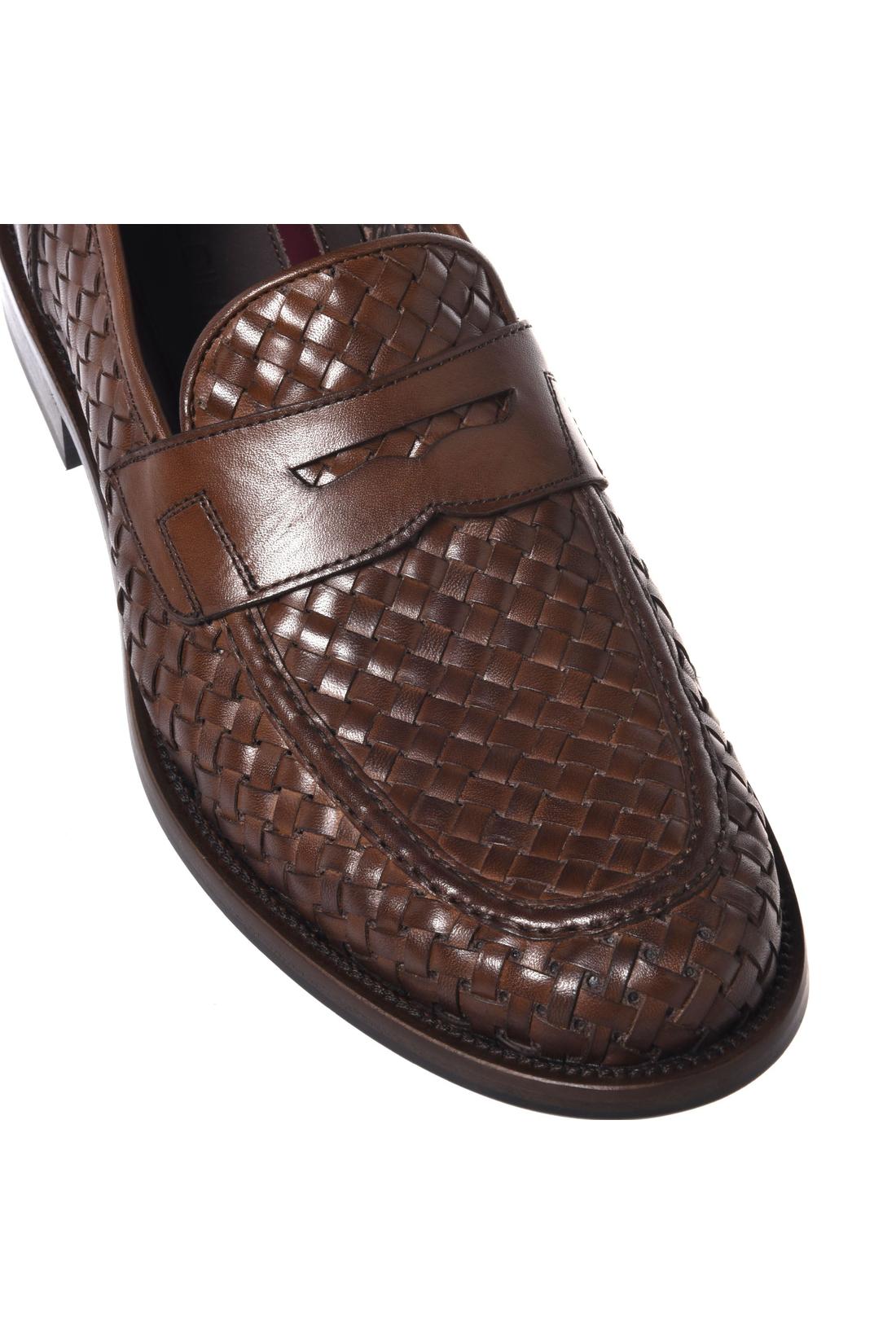 Brown braided leather loafer