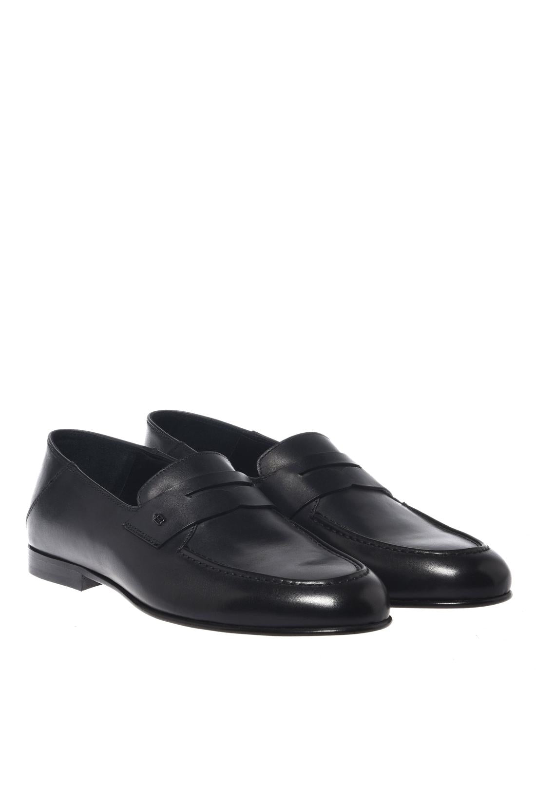 Black leather loafer