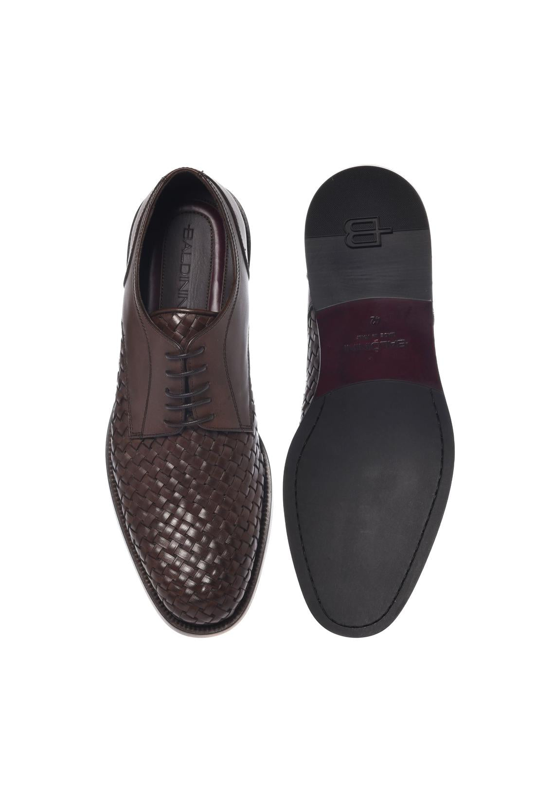 Brown braided leather lace-up shoes