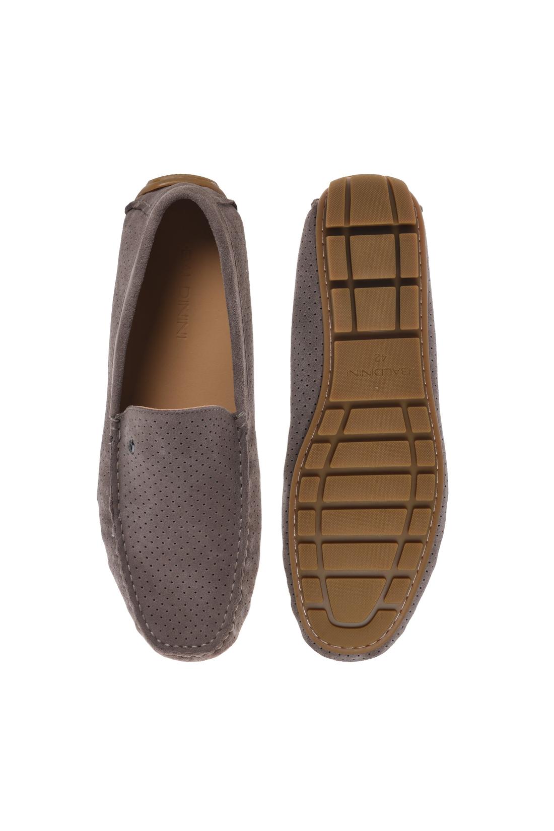 Loafer in perforated taupe suede leather