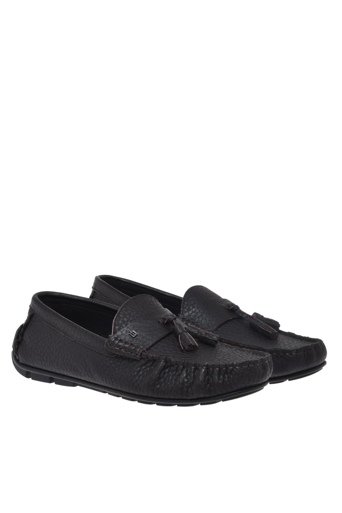 Loafer in dark brown hammered leather