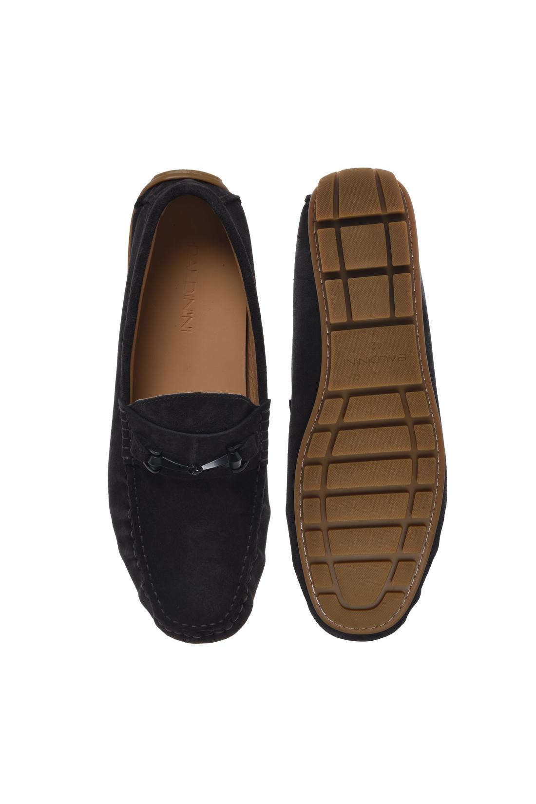 Loafer in grey suede leather