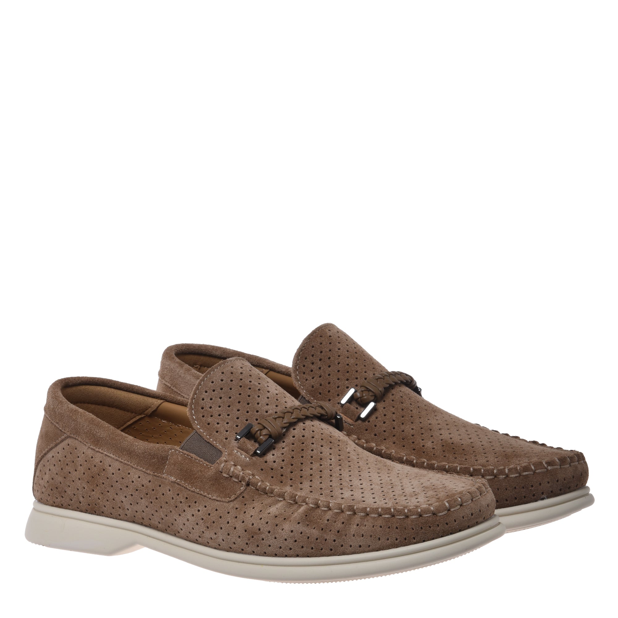 Mocassino in pelle scamosciata traforata taupe