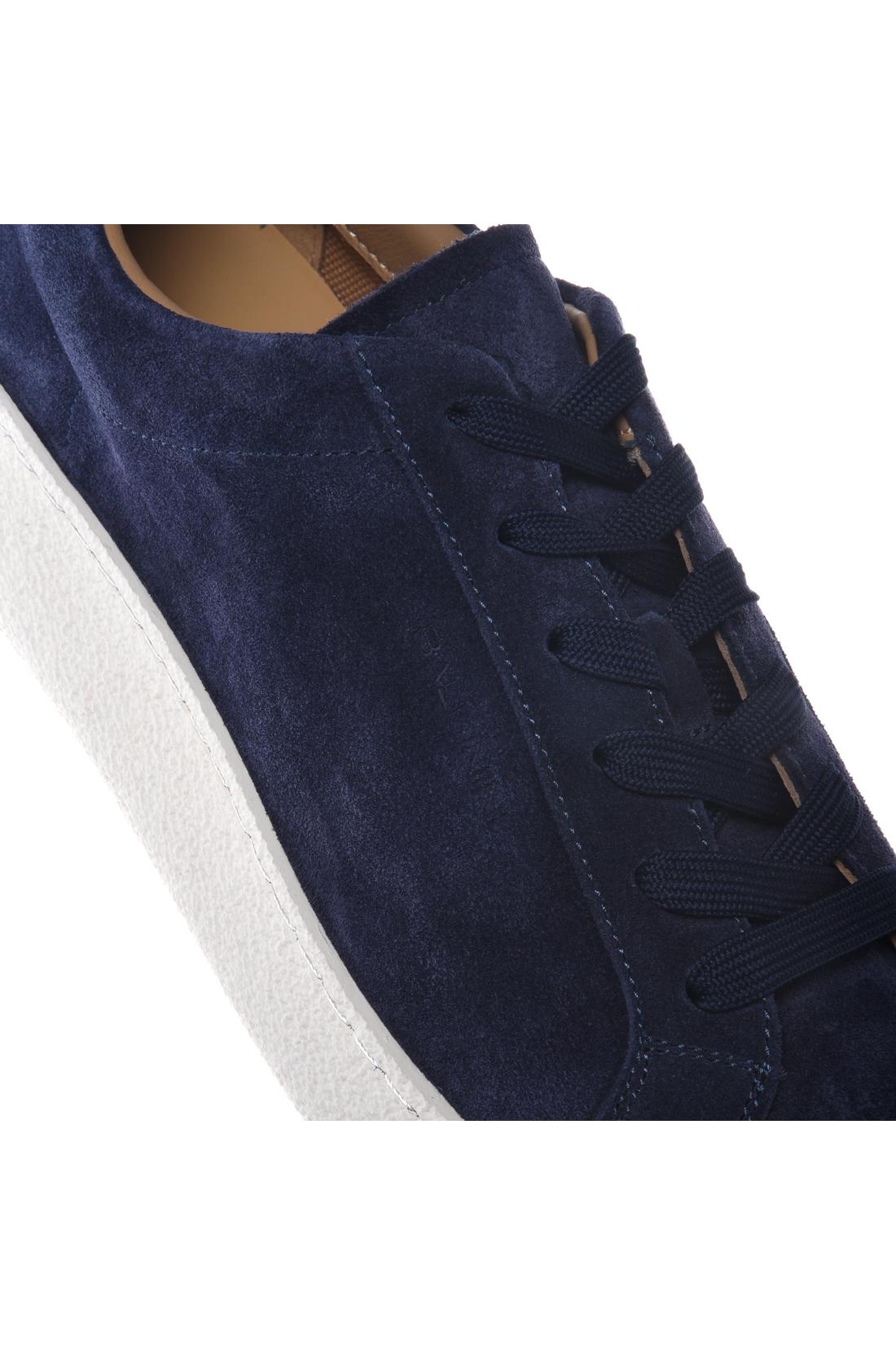 Sneaker in suede blue