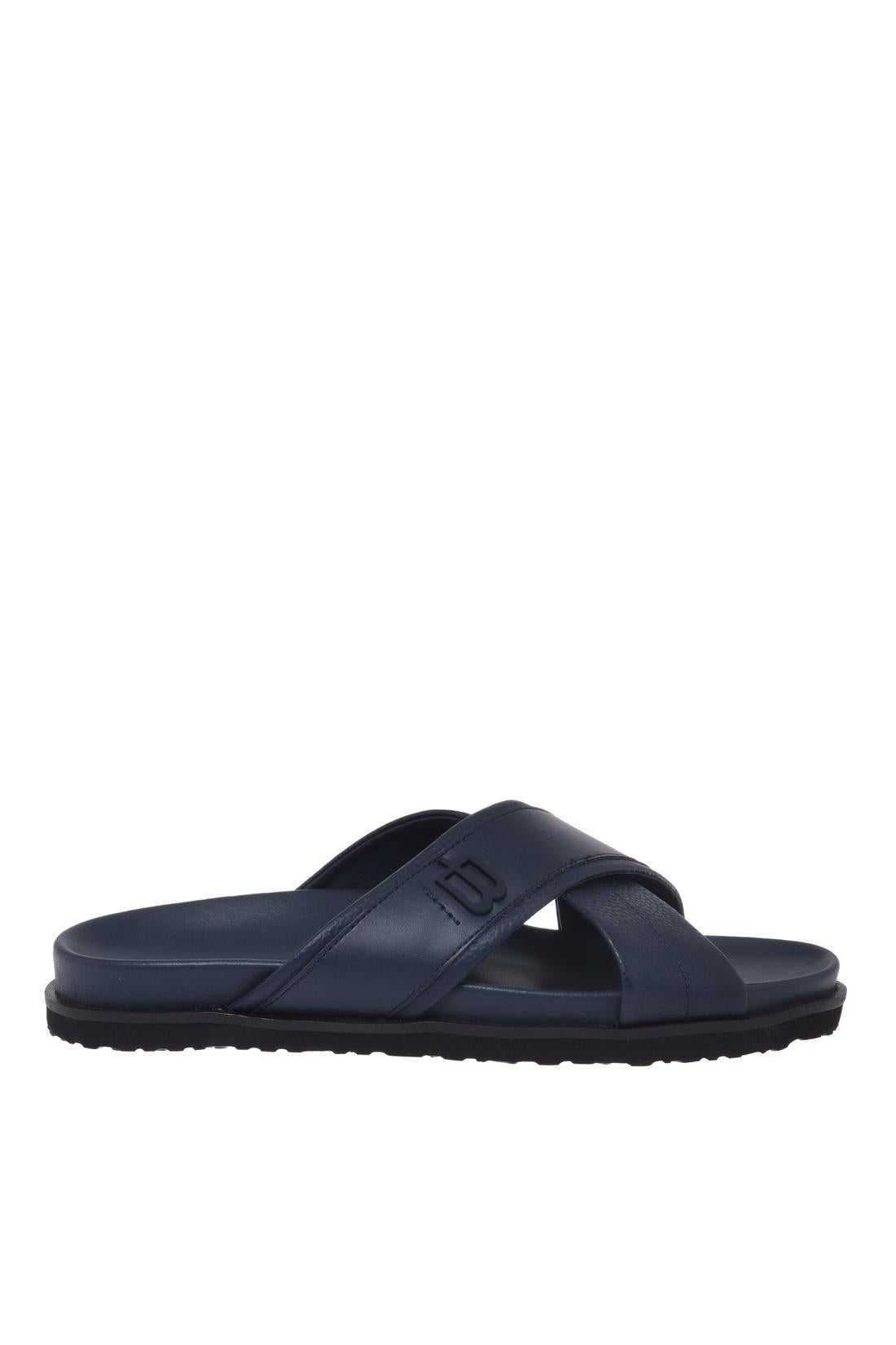 Mule in blue tumbled and smooth leather