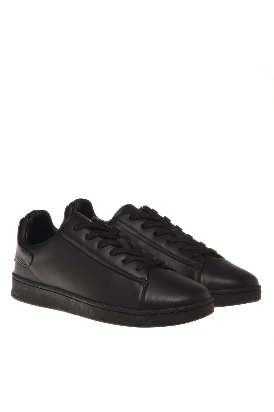 Sneaker in leather black