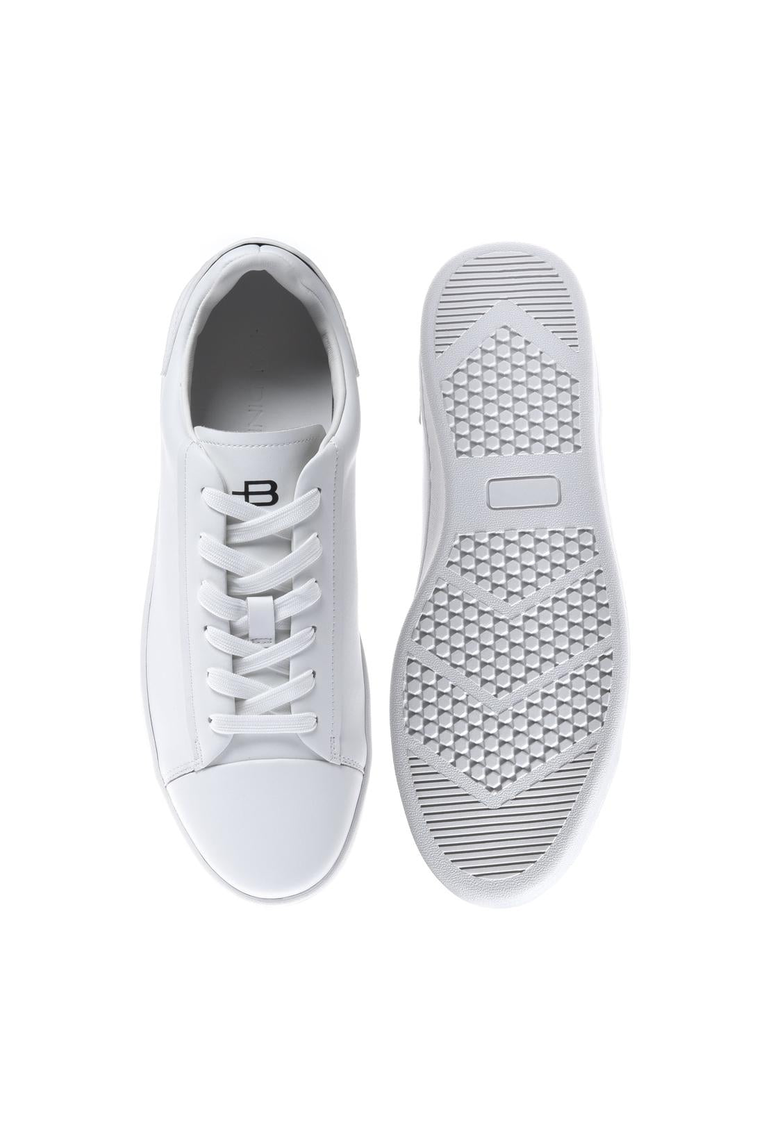 Sneaker in leather white