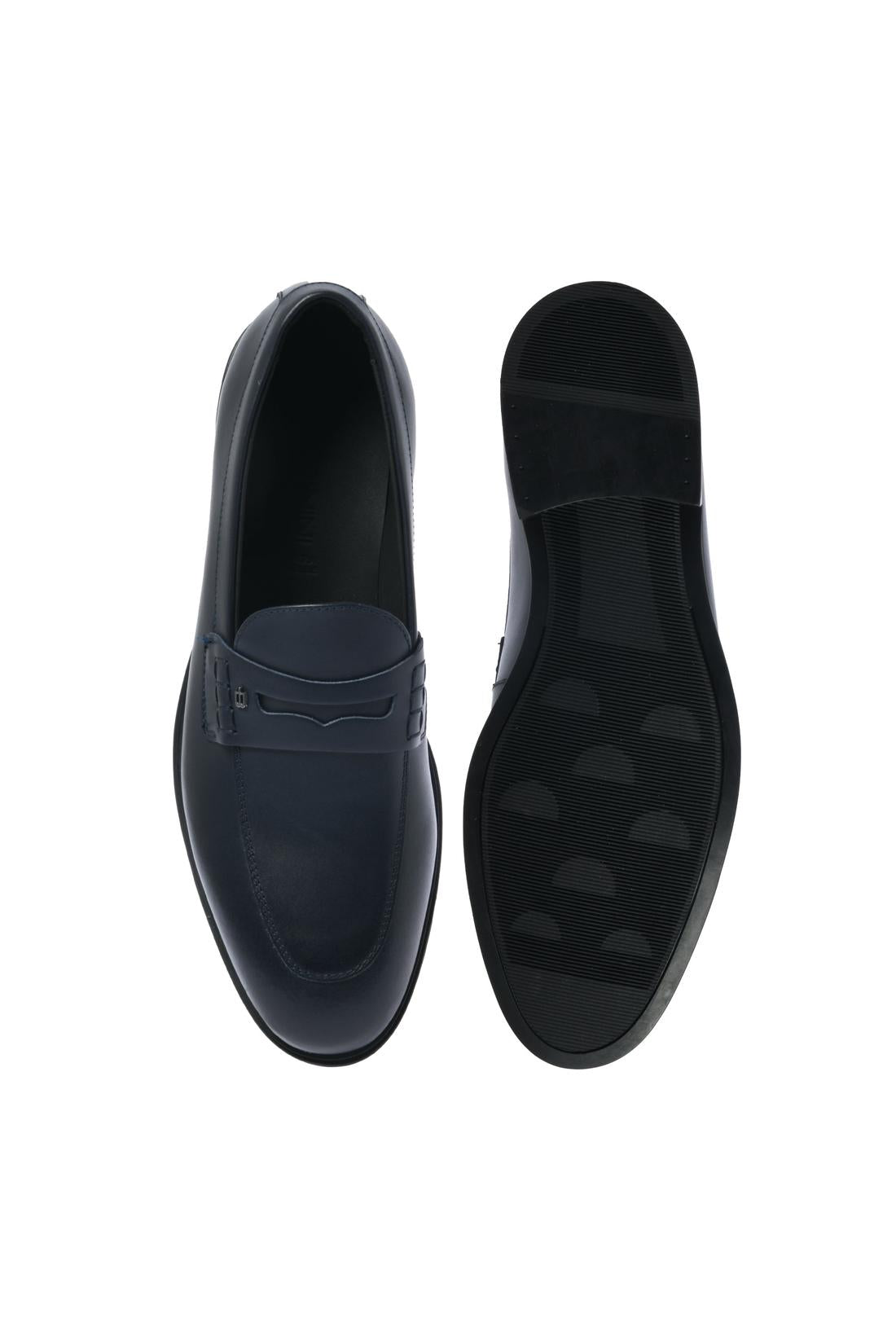 Loafer in blue leather