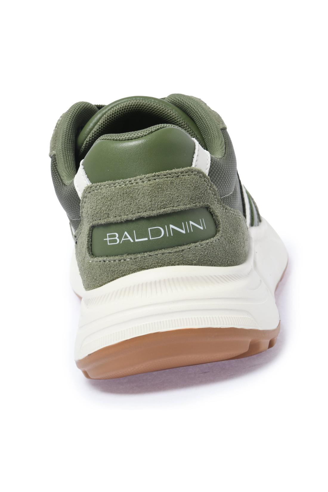 Sneaker in green suede and fabric