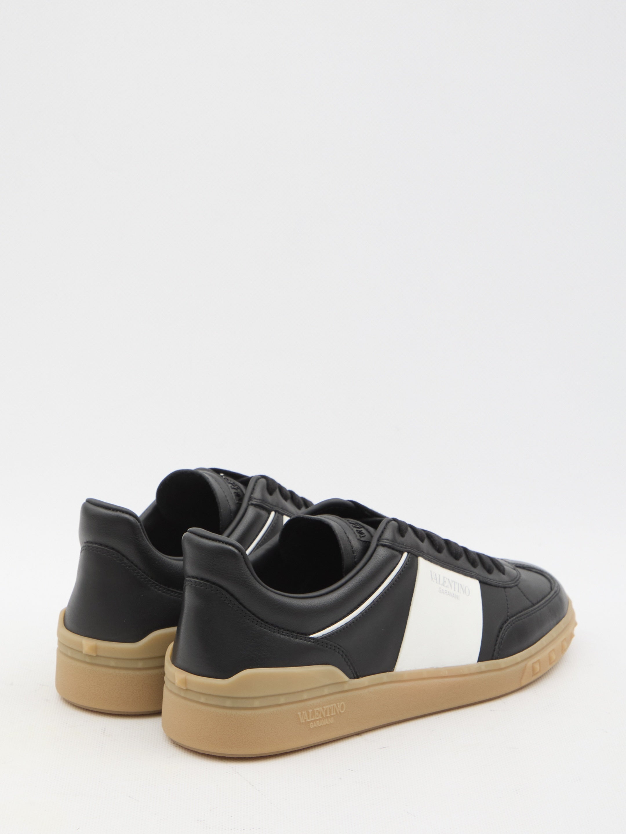 VALENTINO GARAVANI-OUTLET-SALE-Low Top Upvillage sneakers-ARCHIVIST