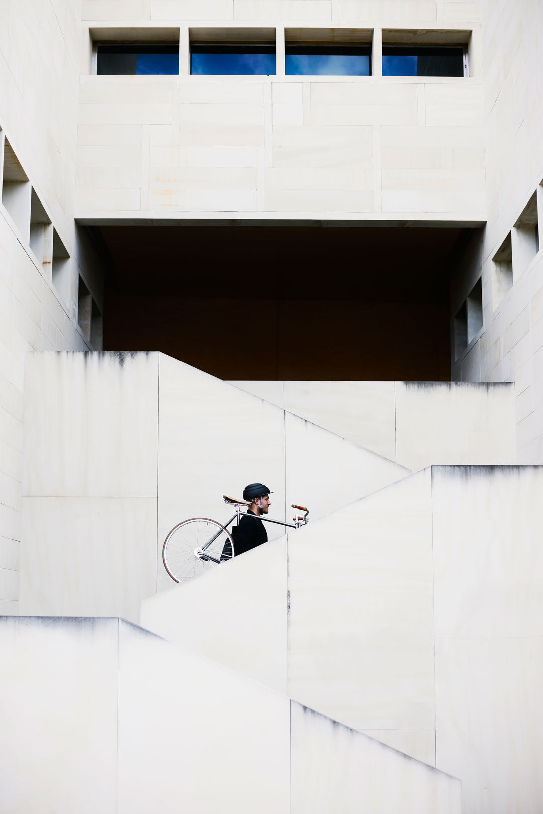 Gestalten Eu Shop-Velo City-Book-Black-Deal-Outlet-by-ARCHIVIST