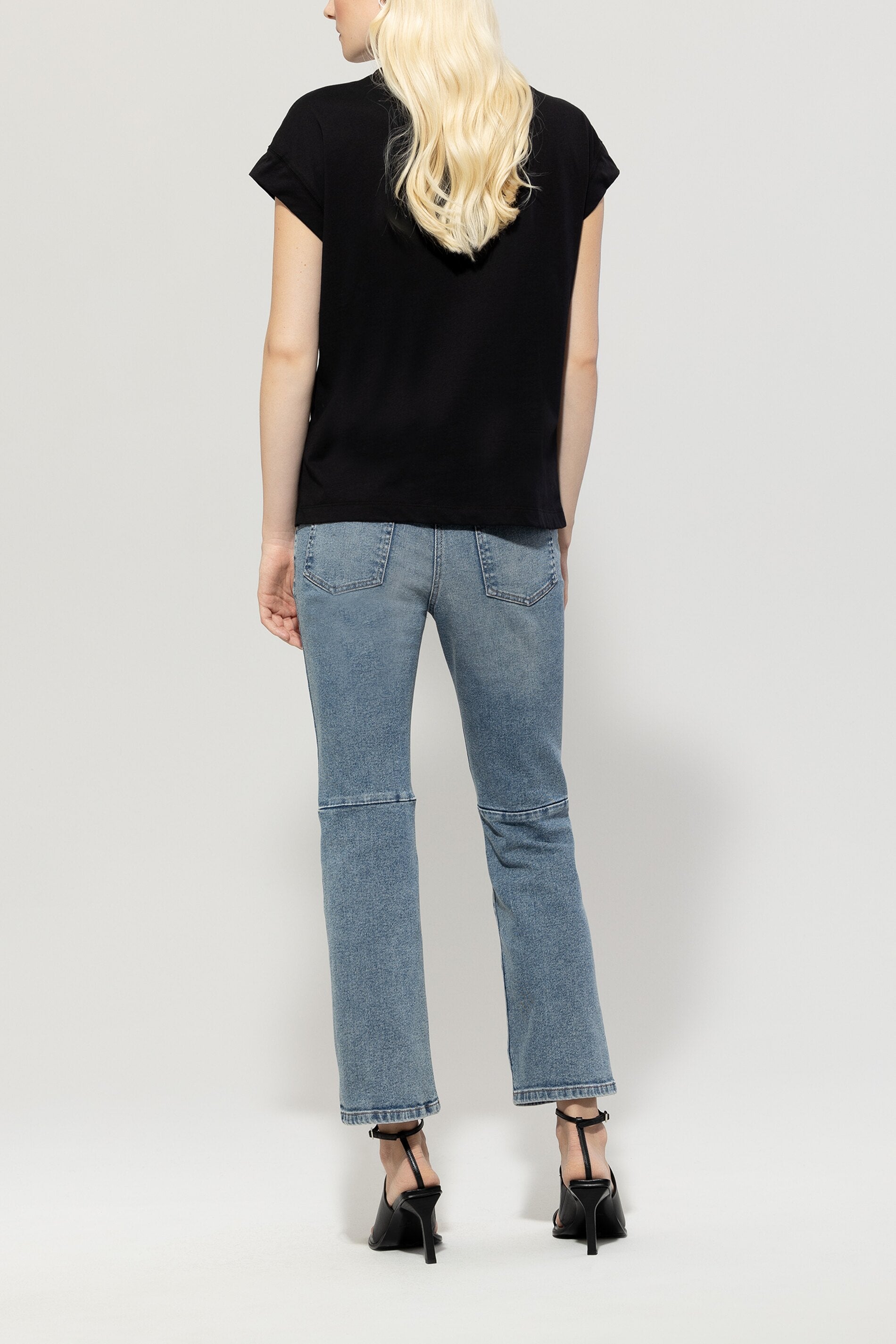 Luisa Cerano-Vintage-Babyflare-Denim-Hosen-Black-Deal-Outlet-by-ARCHIVIST