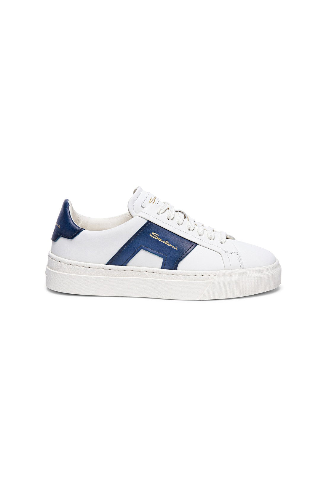 Women’s leather sneaker