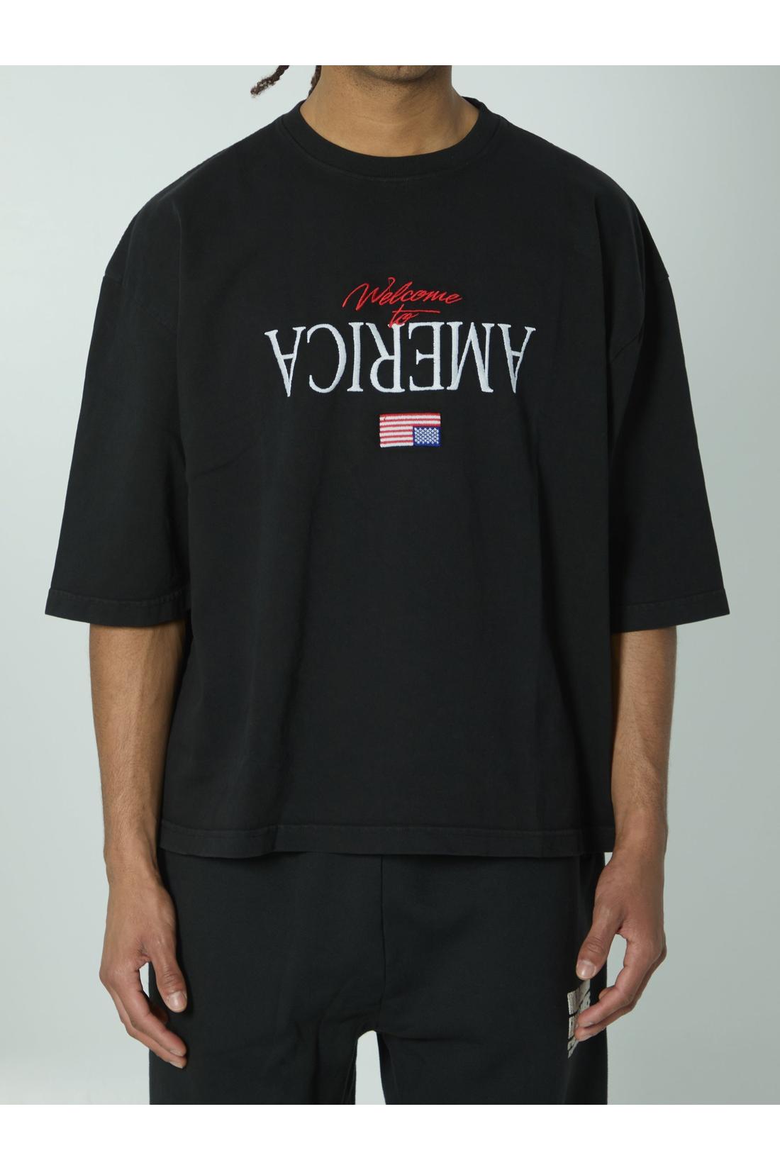 Willy Chavarria-OUTLET-SALE-Welcome to America T-shirt-ARCHIVIST