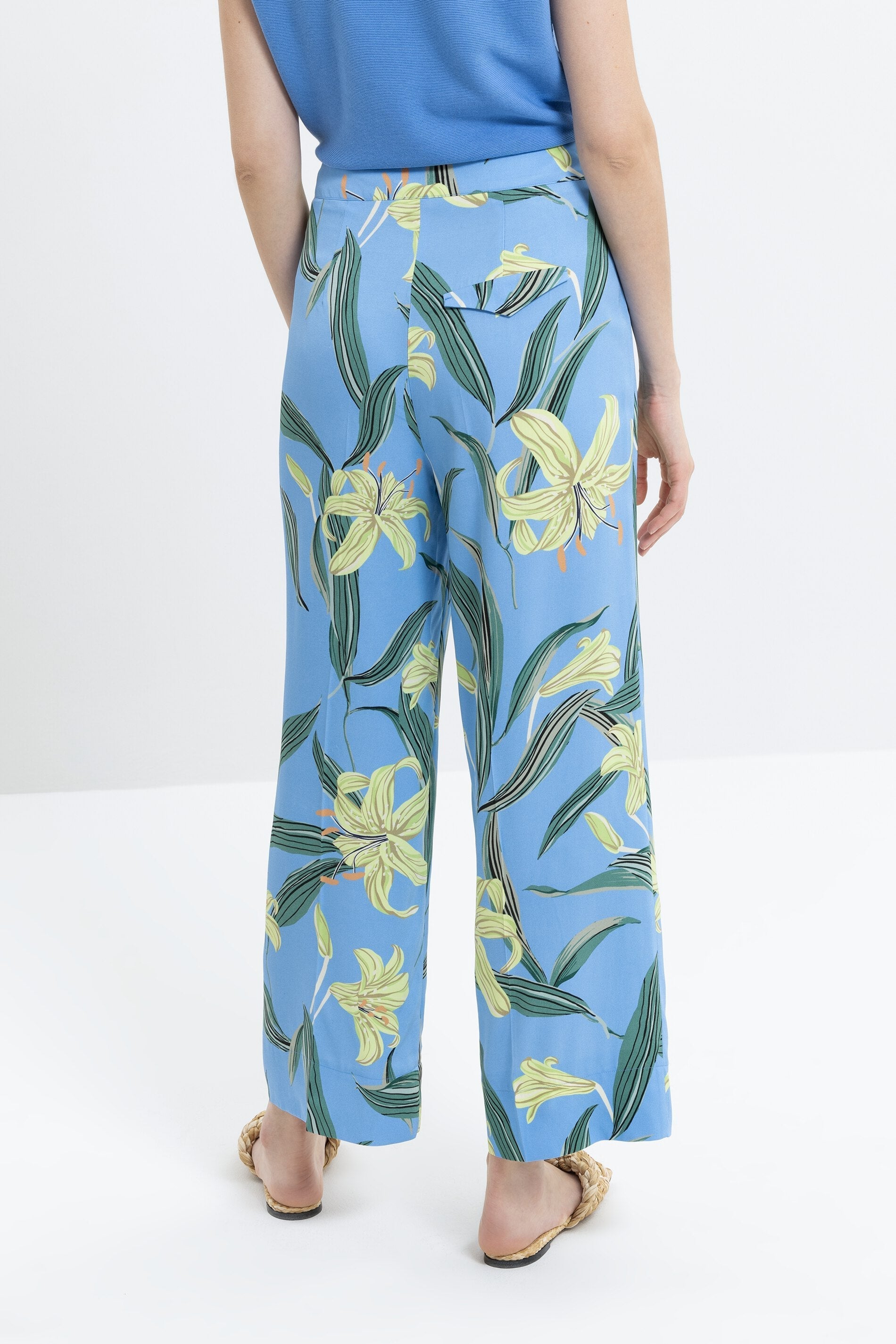 LUISA CERANO-OUTLET-SALE-Wideleg-Pants mit Lily-Print-Hosen-by-ARCHIVIST