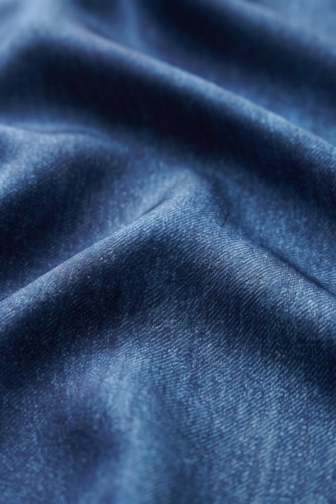 Hemdbluse aus Seide | mit Denim-Print