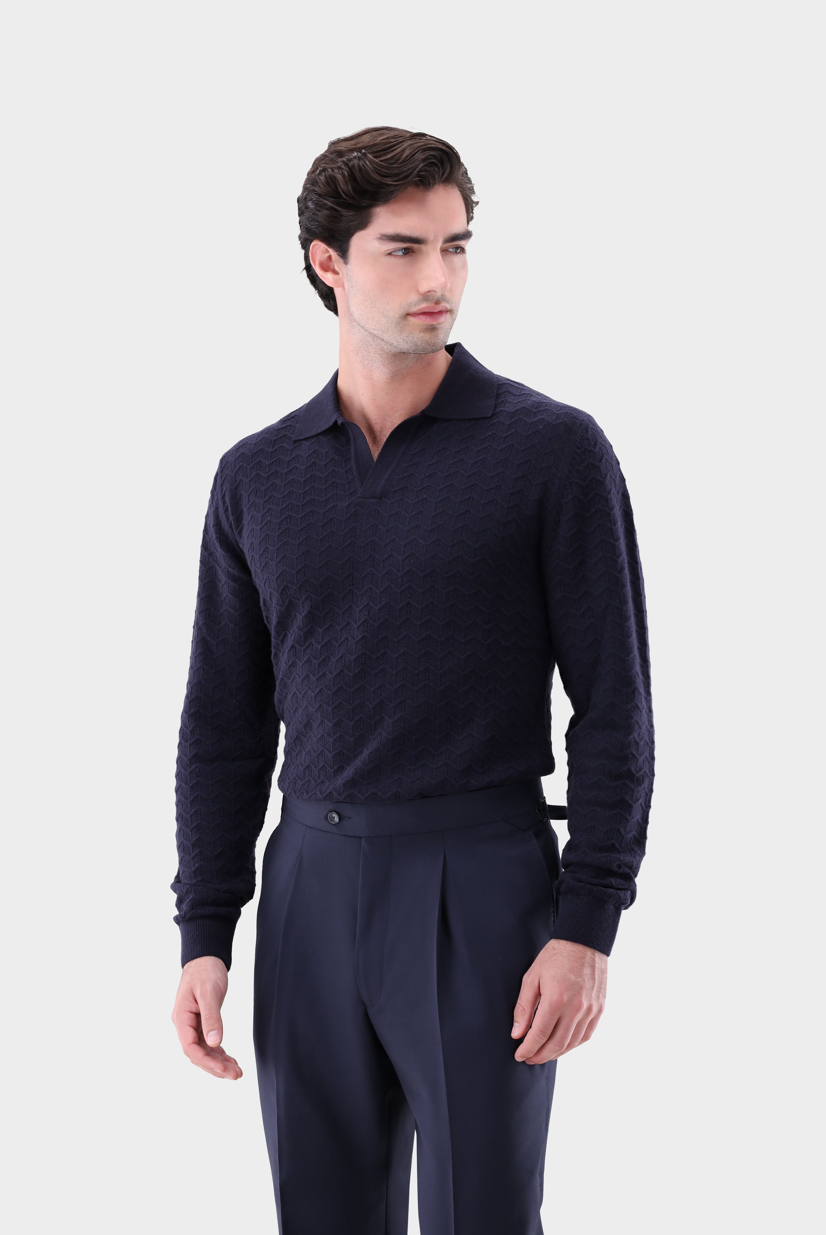 Poloshirt | gestrickt mit V-Neck und Struktur