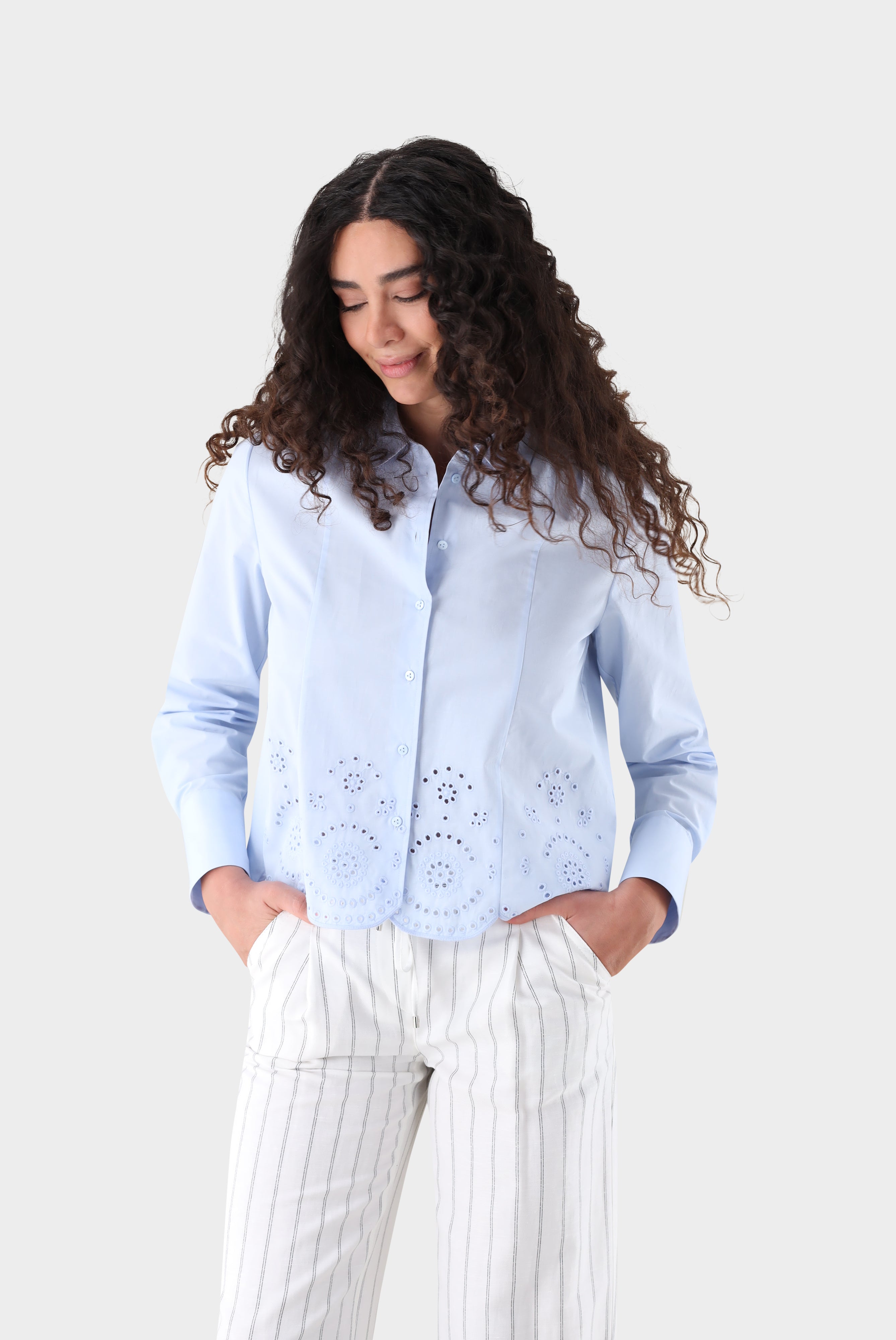 Hemdbluse | aus Popeline mit Lochstick-Saum-Hemden & Blusen-Van Laack-OUTLET-bleu-36-ARCHIVIST-ARCHIVE-SALE