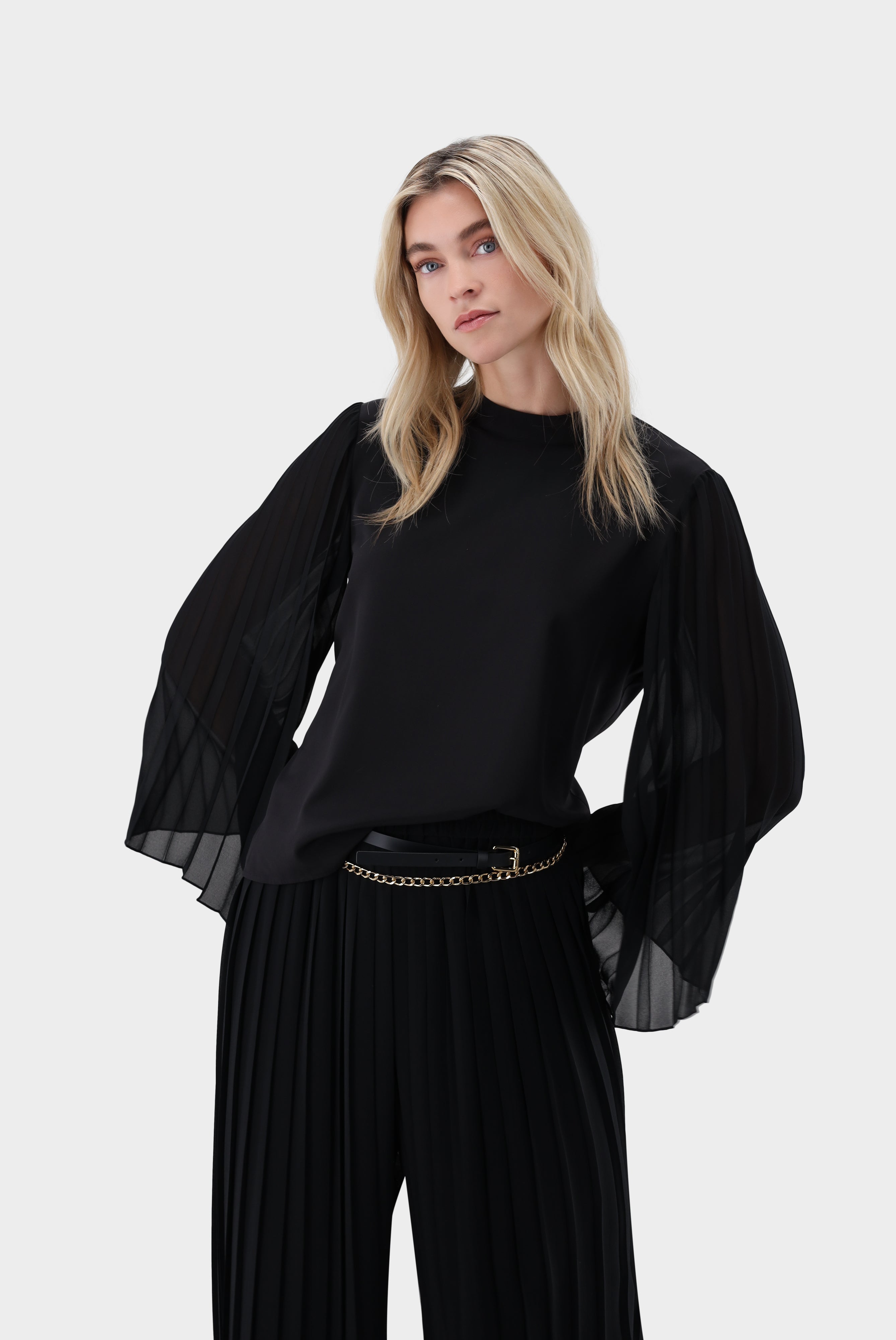 Bluse | mit plissierten Ärmeln