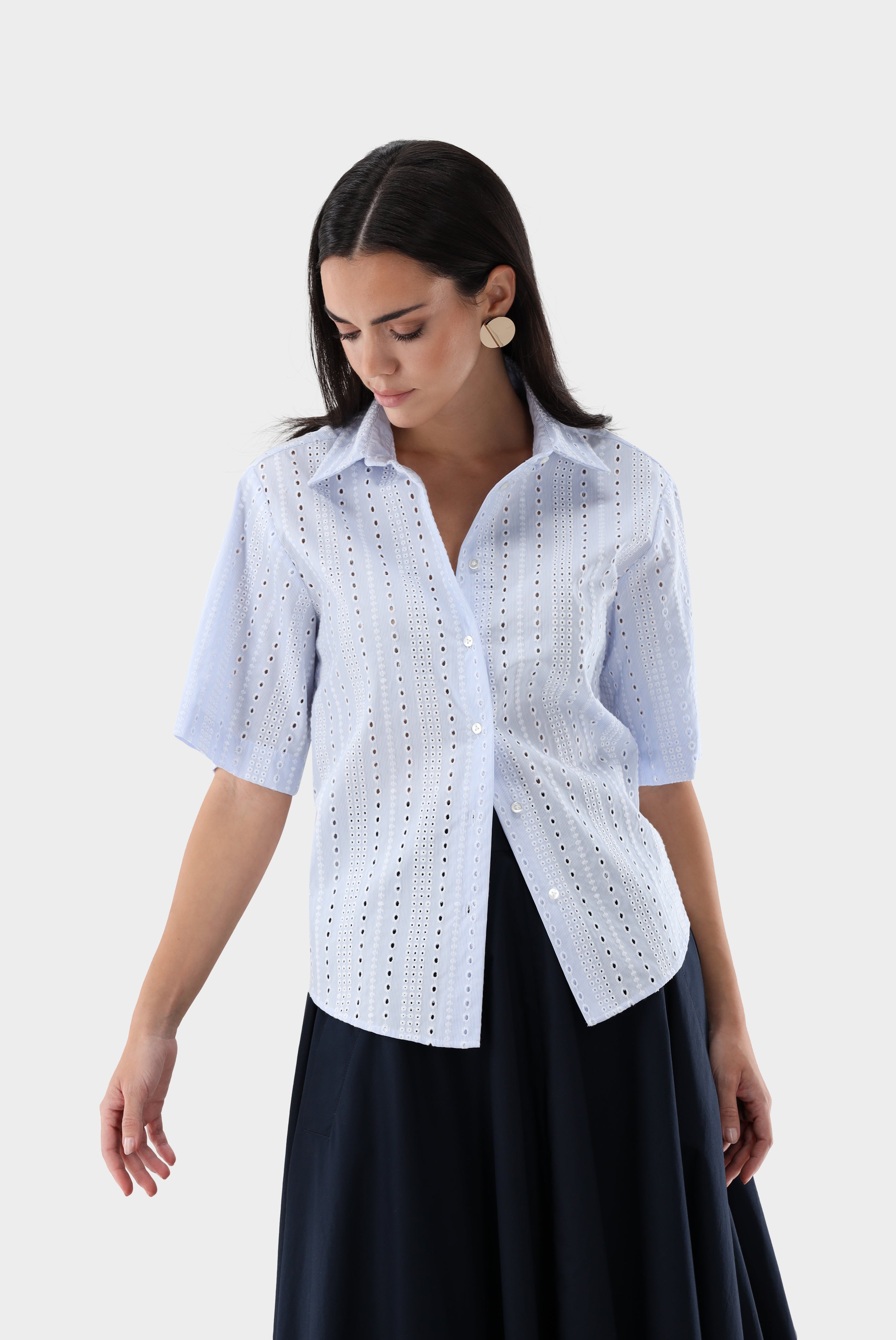 Kurzarm Hemdbluse | gestreift mit Lochstickerei-Hemden & Blusen-Van Laack-OUTLET-bleu-36-ARCHIVIST-ARCHIVE-SALE