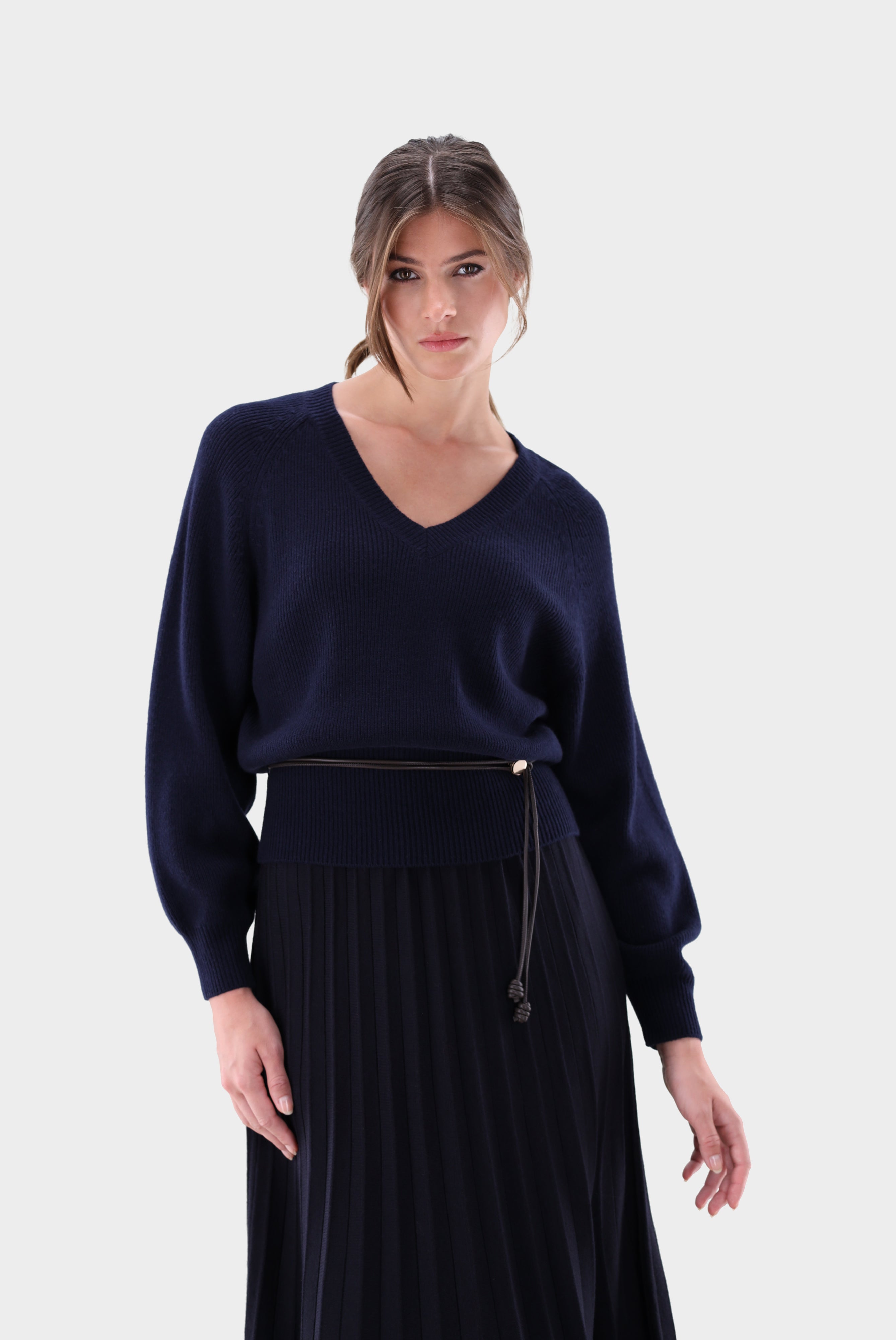 Pullover | tailliert mit V-Ausschnitt