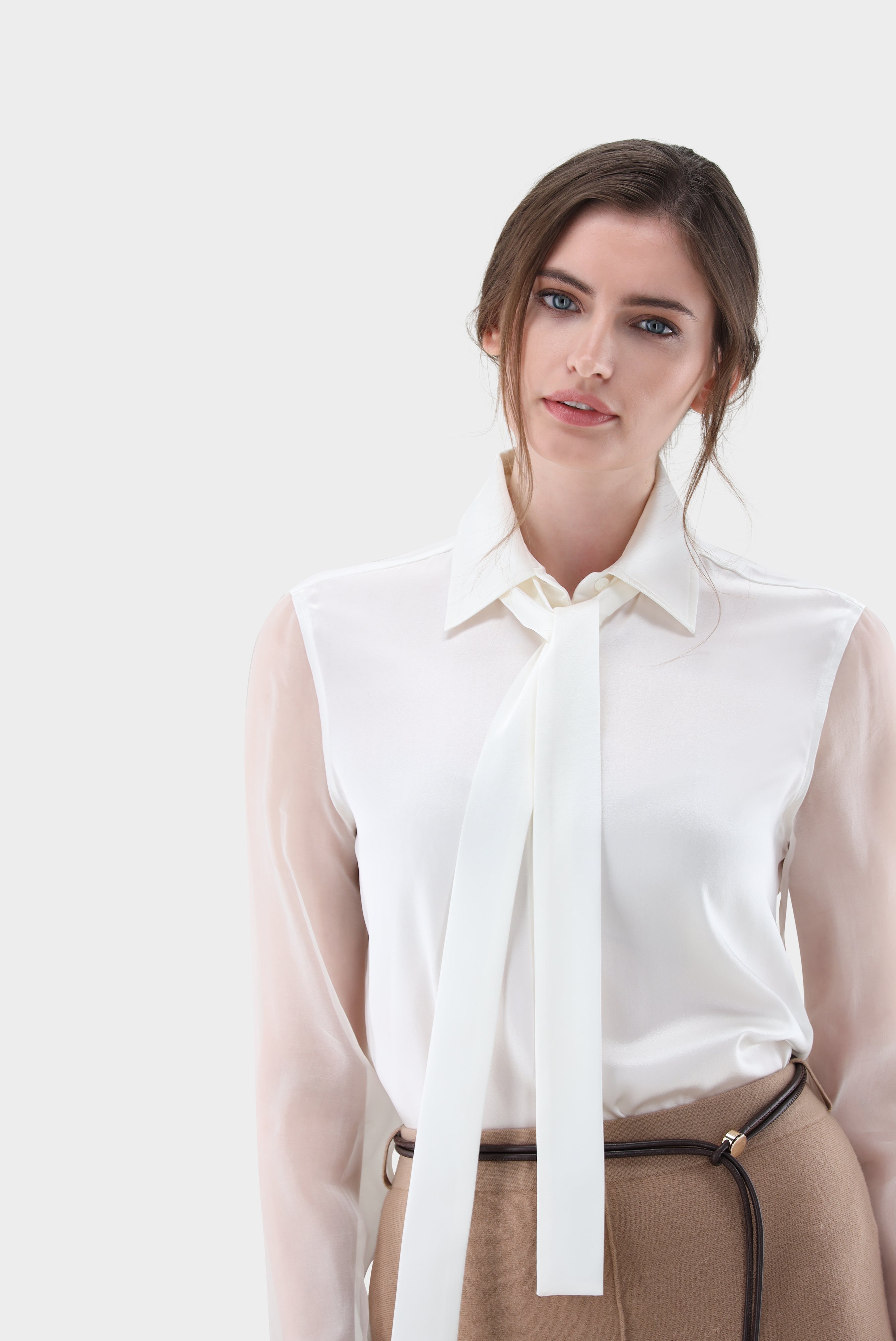 Seidenbluse | mit Organza Ärmeln
