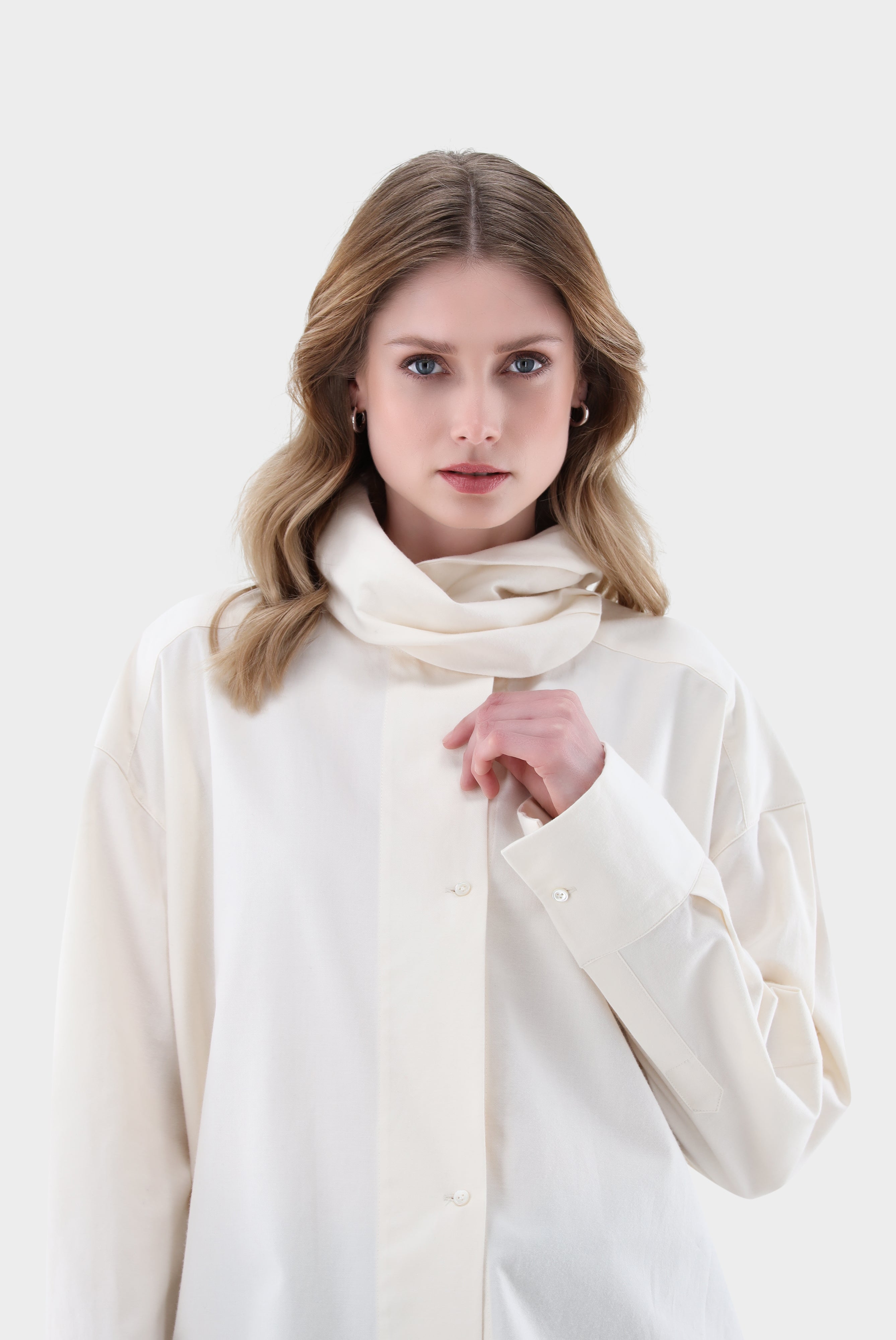 Loose-Fit-Bluse | mit hohem Stehkragen