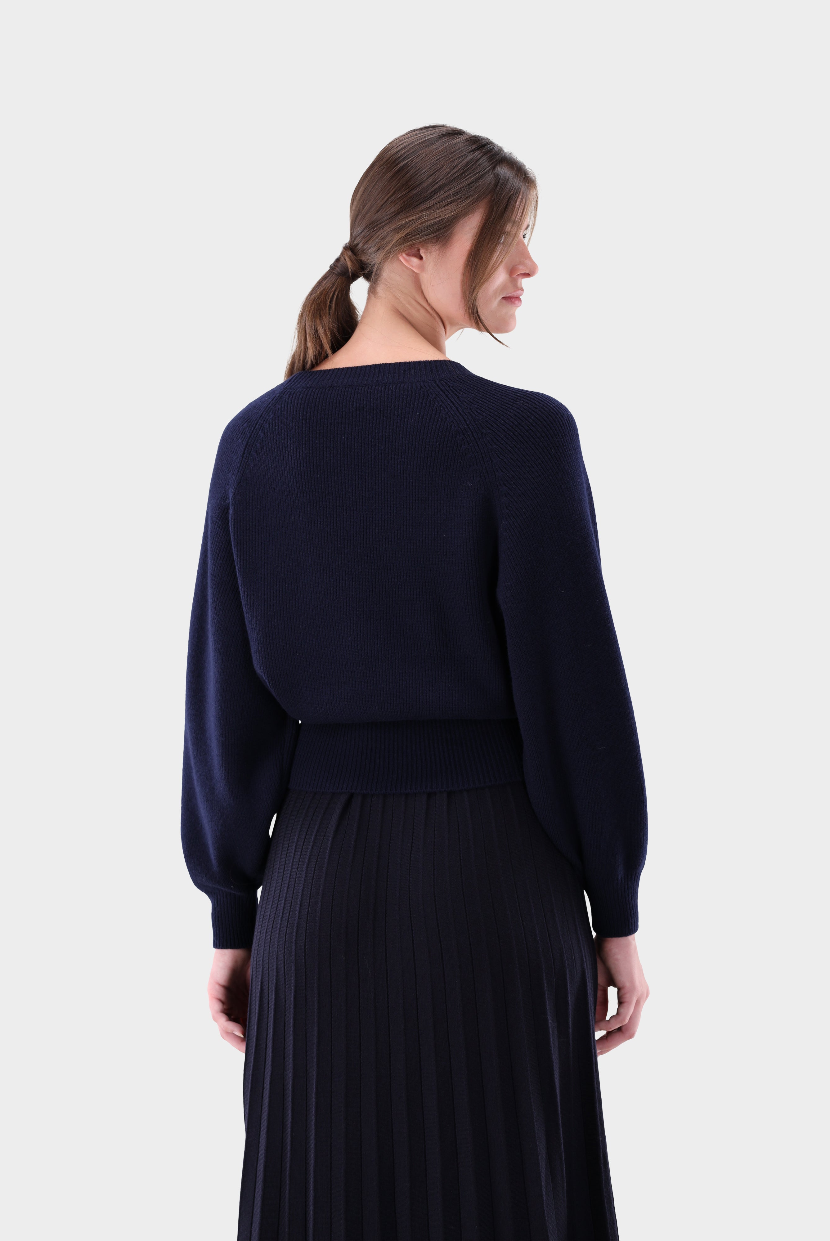 Pullover | tailliert mit V-Ausschnitt