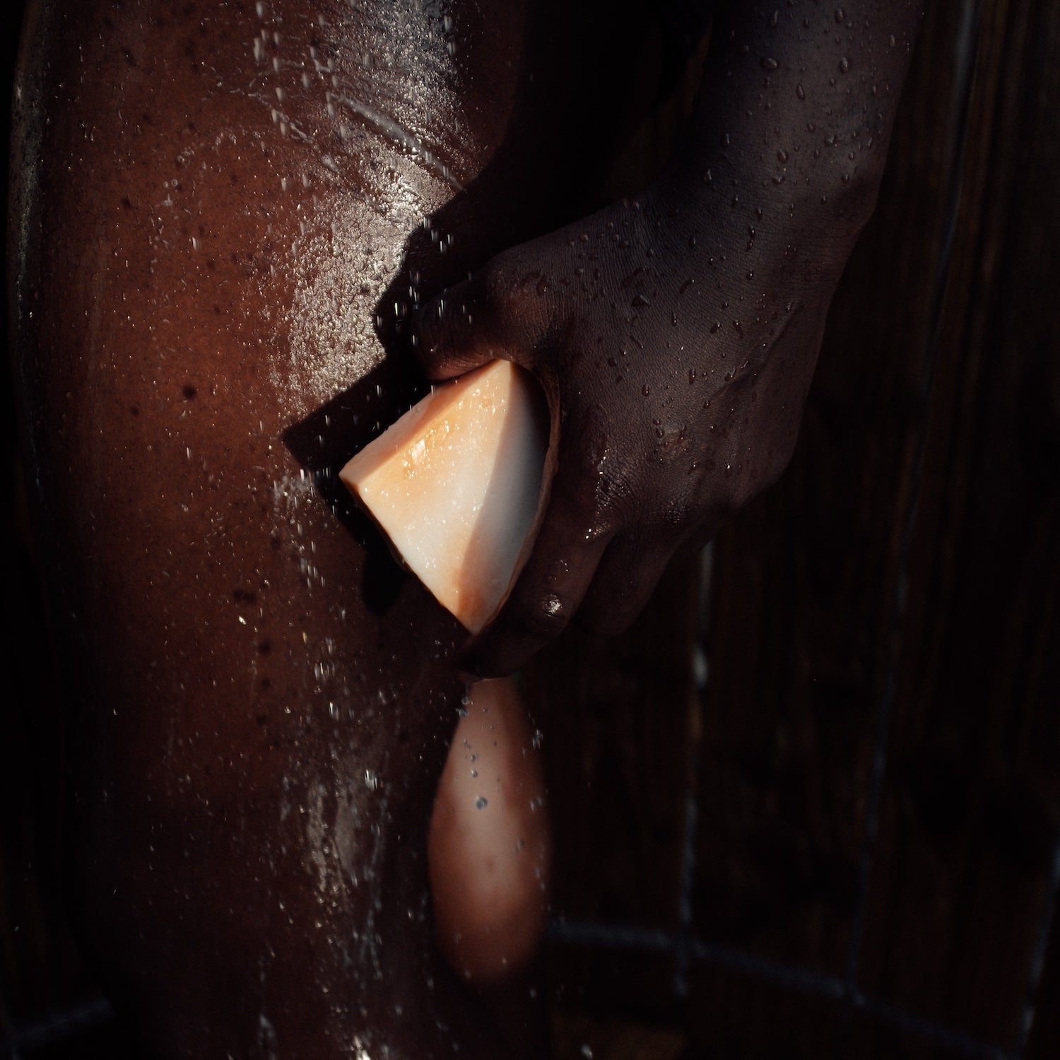 ∴ Therefore Beauty-Seife block 004 | bei trockener Haut | ideal bei starken Curls + Afro | mit Kurkuma + Kakao-shampoo-Black-Deal-Outlet-by-ARCHIVIST