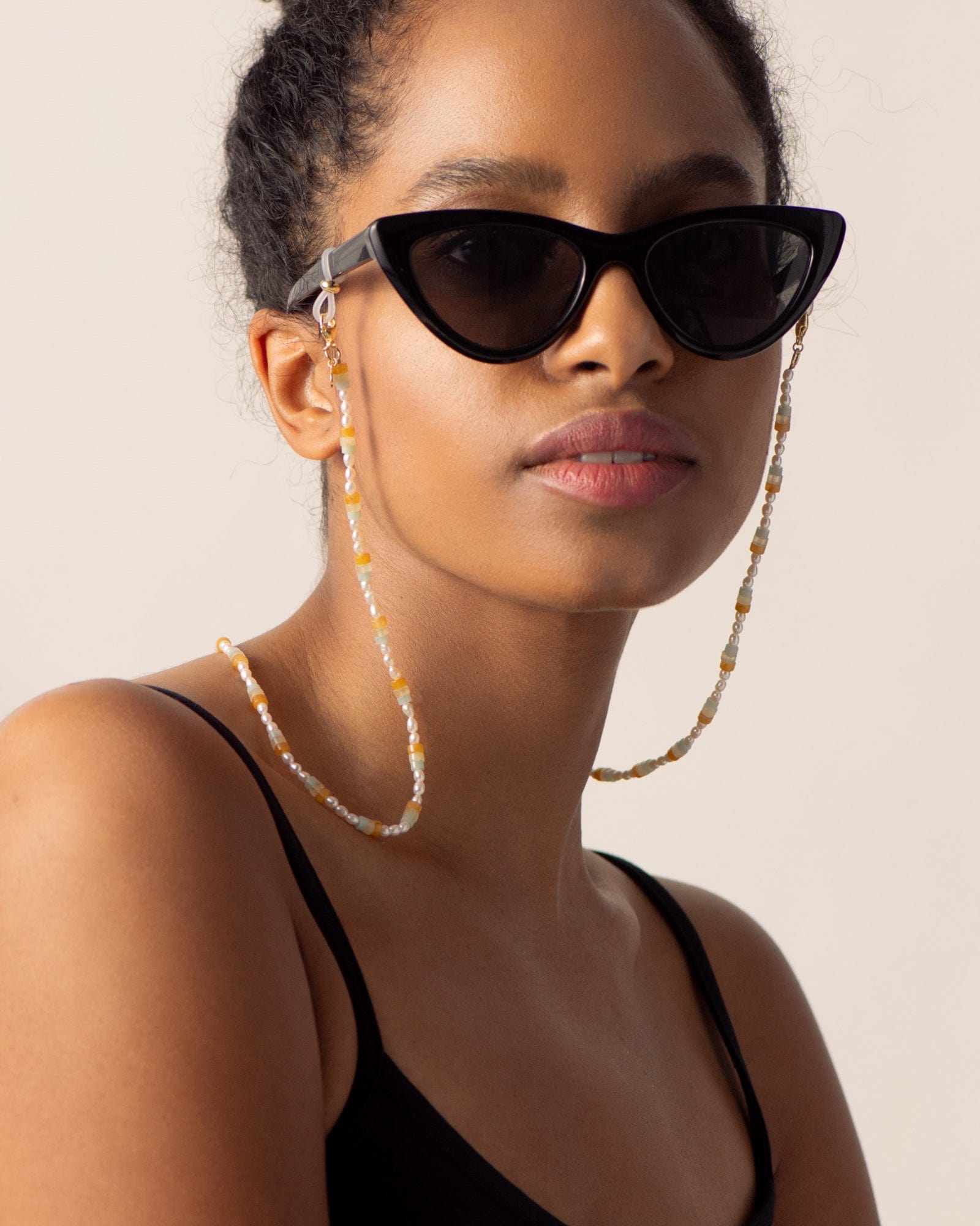 bruna-the-label-mare-sunglass-chain-18k-gold-vermeil-perlen-50733432111434.jpg