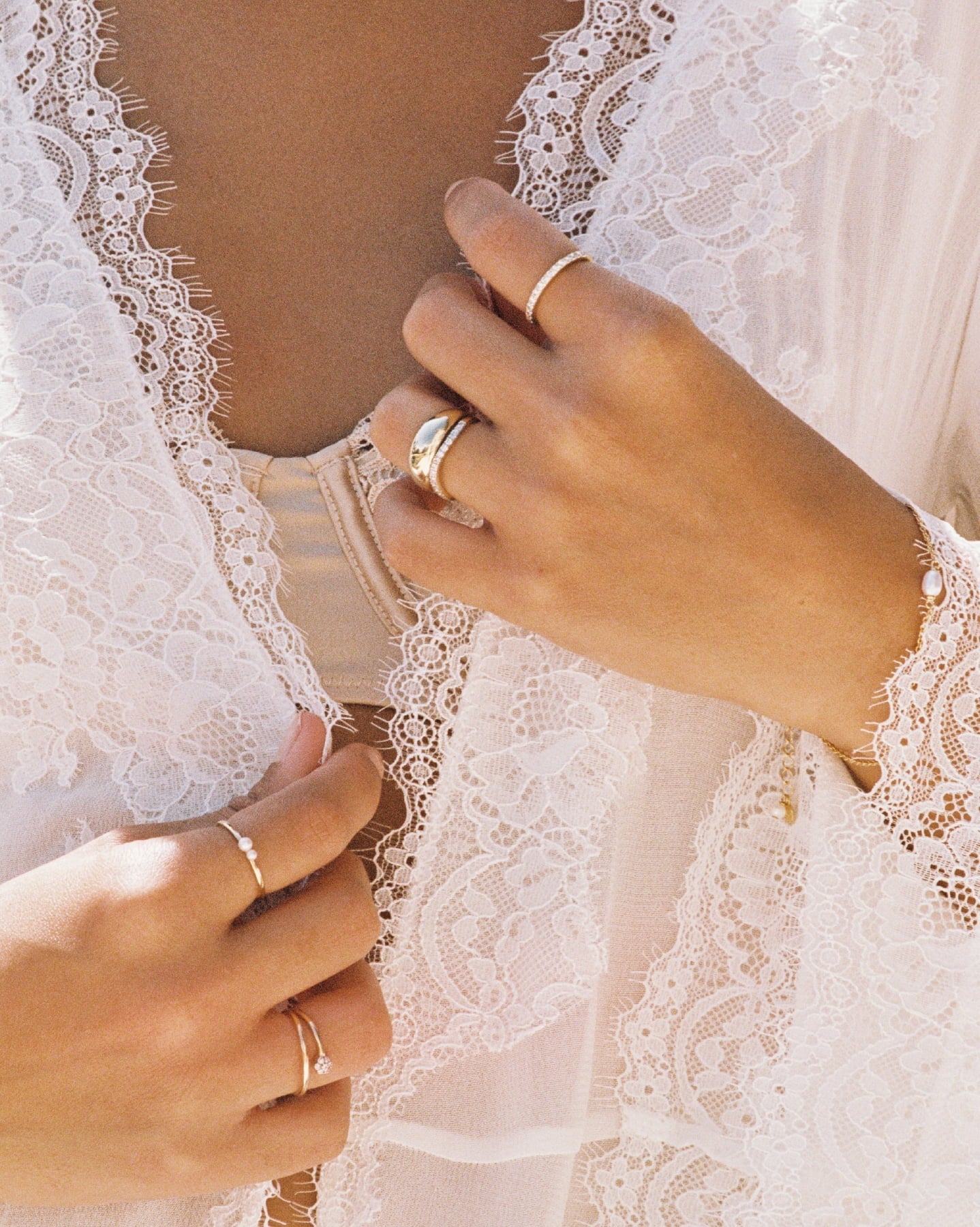 Peony 14k Gold Mini Ring