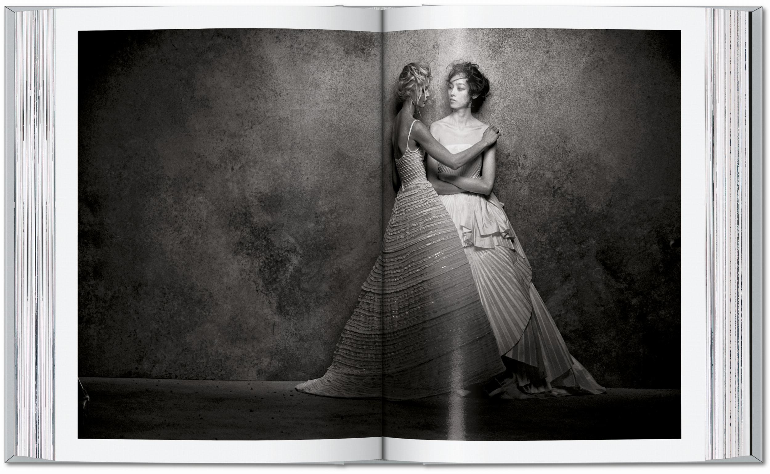 Taschen-Peter Lindbergh. Dior. 40th Ed. (German, French, English)-Photography-Black-Deal-Outlet-by-ARCHIVIST