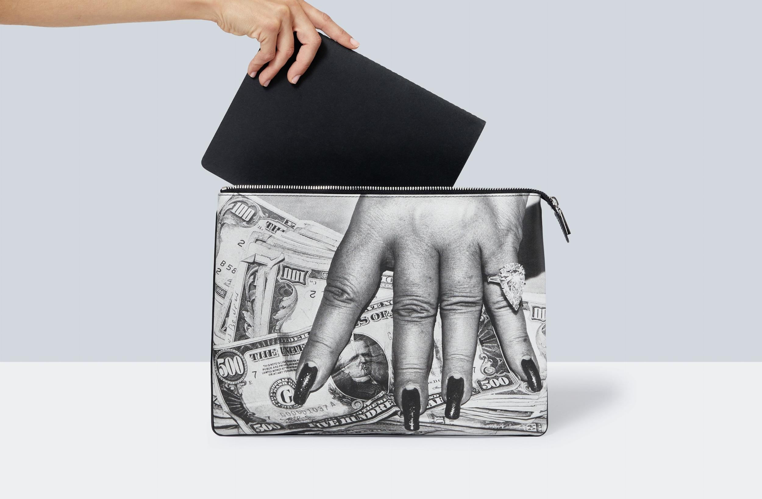 Taschen-TASCHEN Pouch. Helmut Newton ‘Fat Hand and Dollars’-Fashion-Black-Deal-Outlet-by-ARCHIVIST