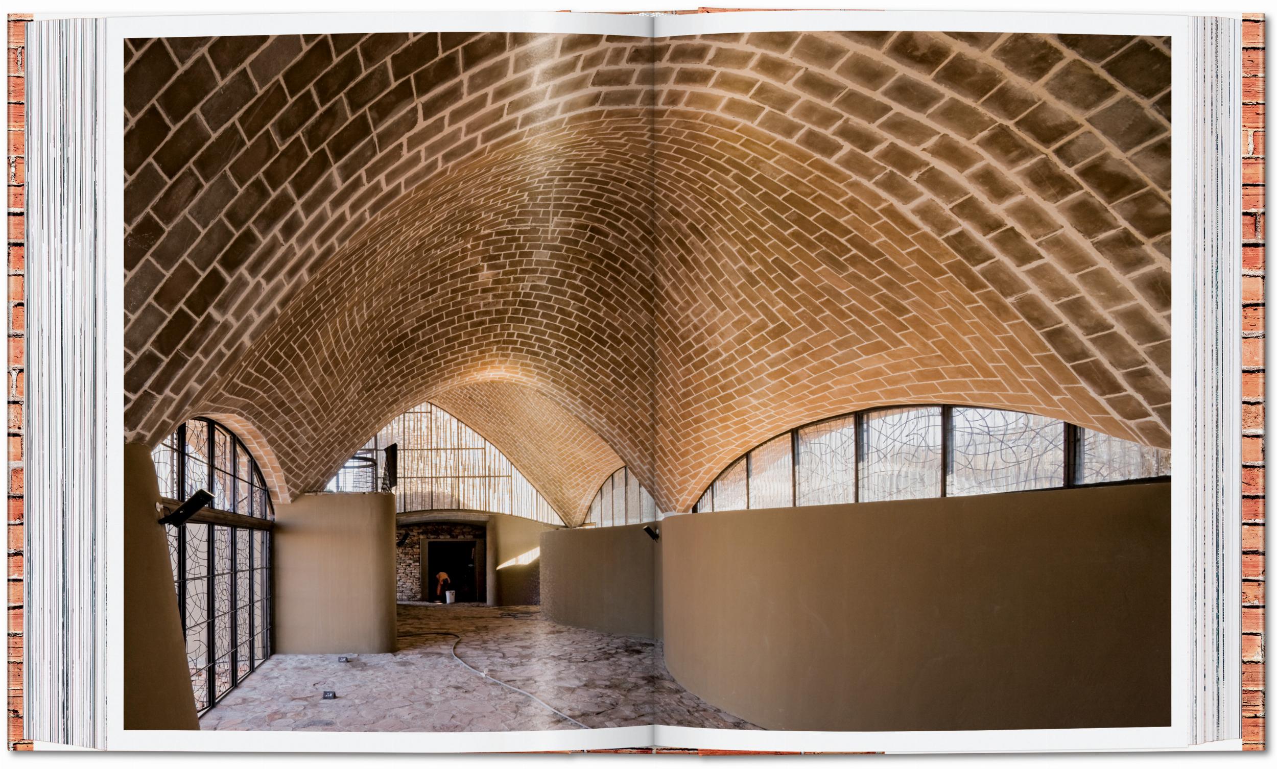 Taschen-Contemporary Brick Buildings (German, French, English)-Architektur & Design-Black-Deal-Outlet-by-ARCHIVIST