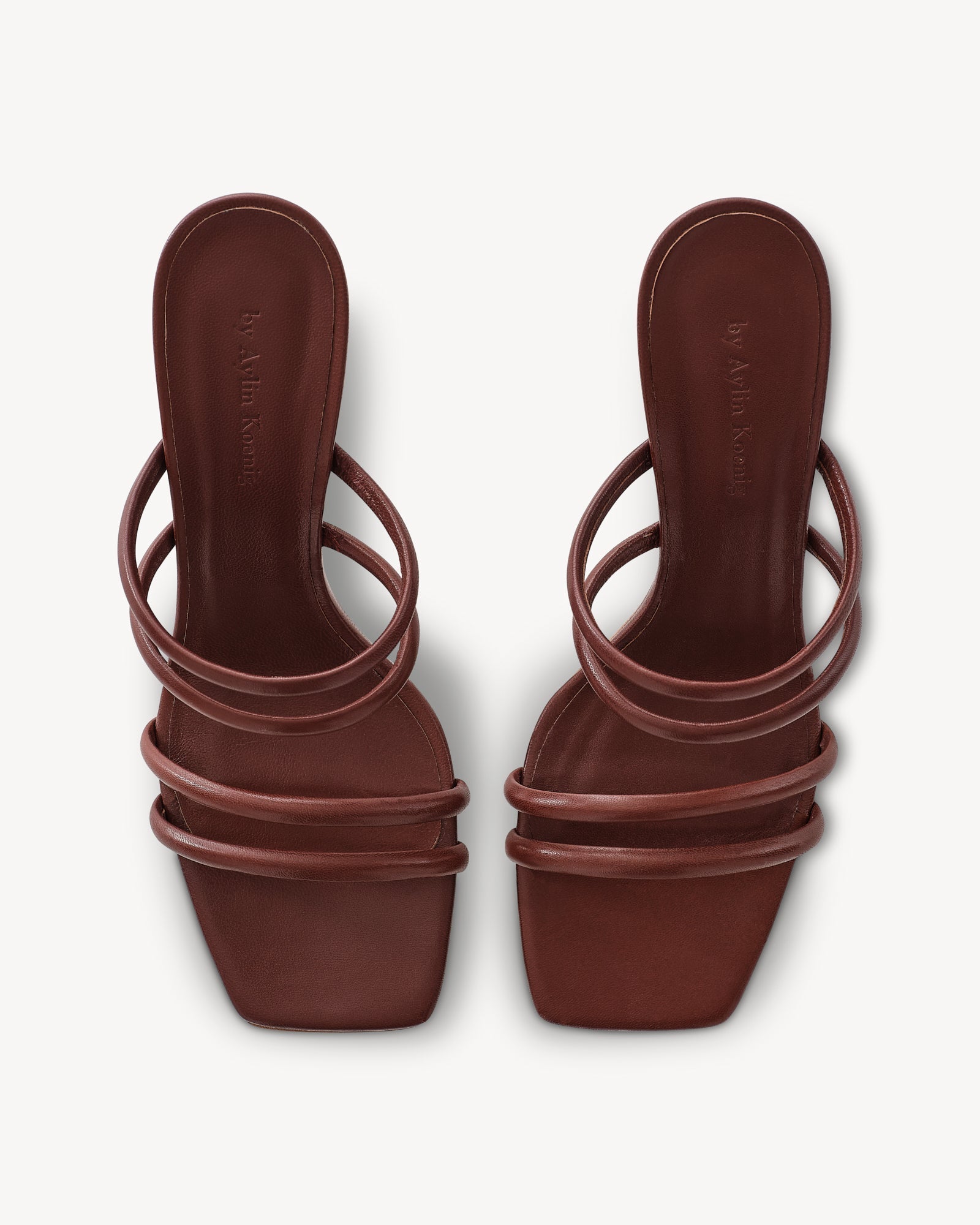 Heel EVE - by Aylin Koenig