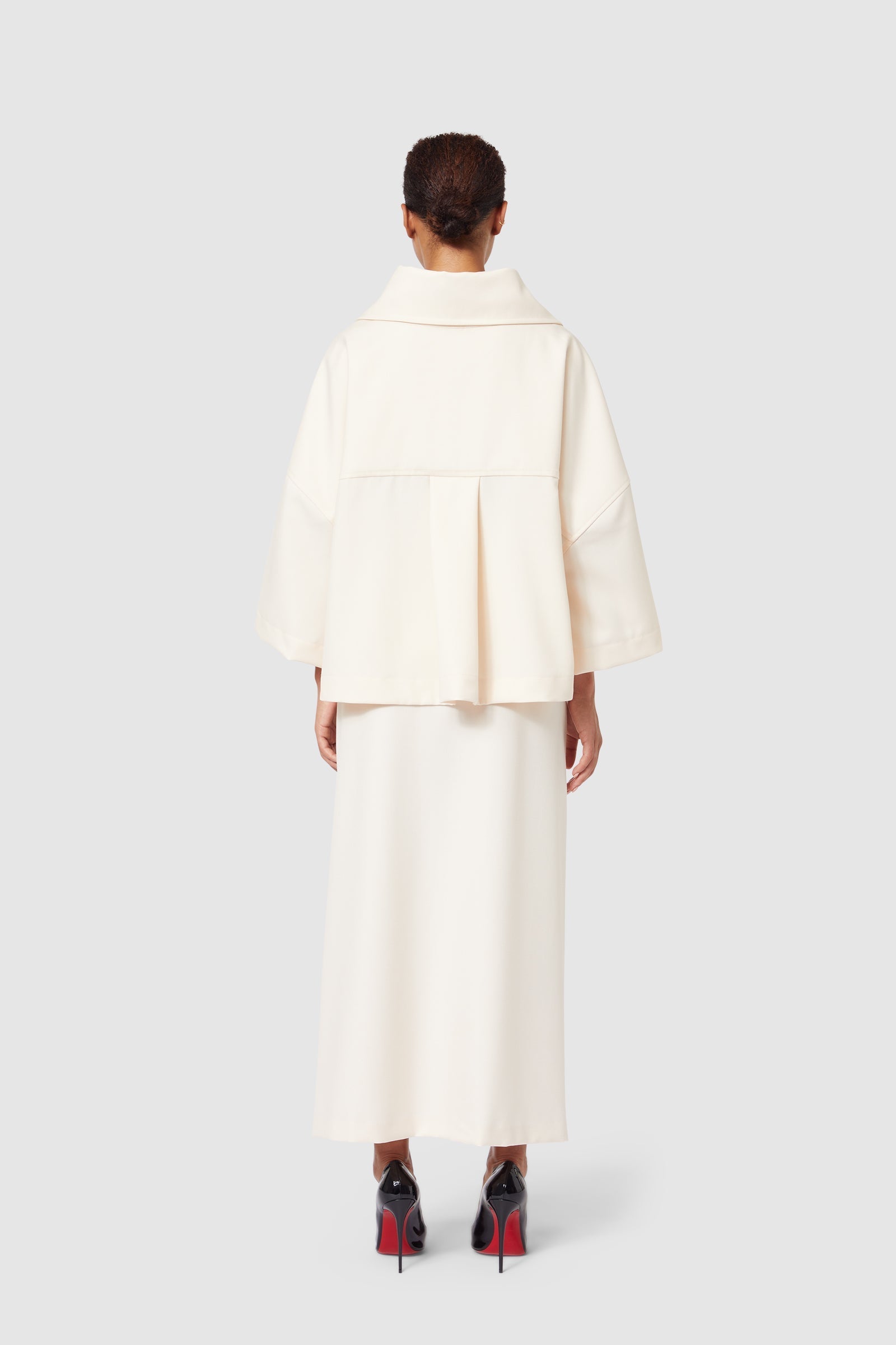 Viktor & Rolf-EXTREME SHIRT JACKET-Jacken & Mäntel-Black-Deal-Outlet-by-ARCHIVIST