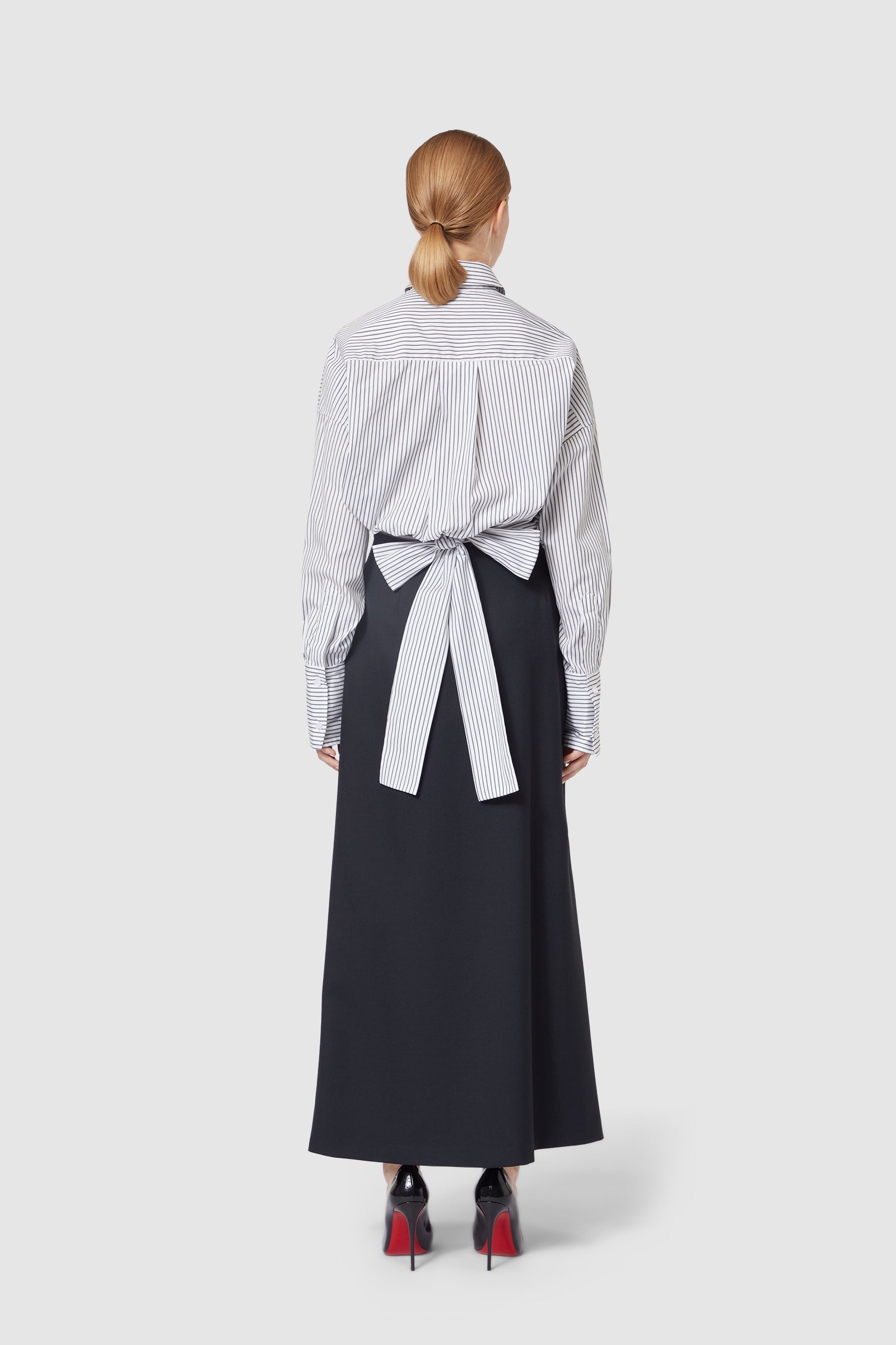 Viktor & Rolf-OVERSIZED WRAP SHIRT-Shirts-Black-Deal-Outlet-by-ARCHIVIST