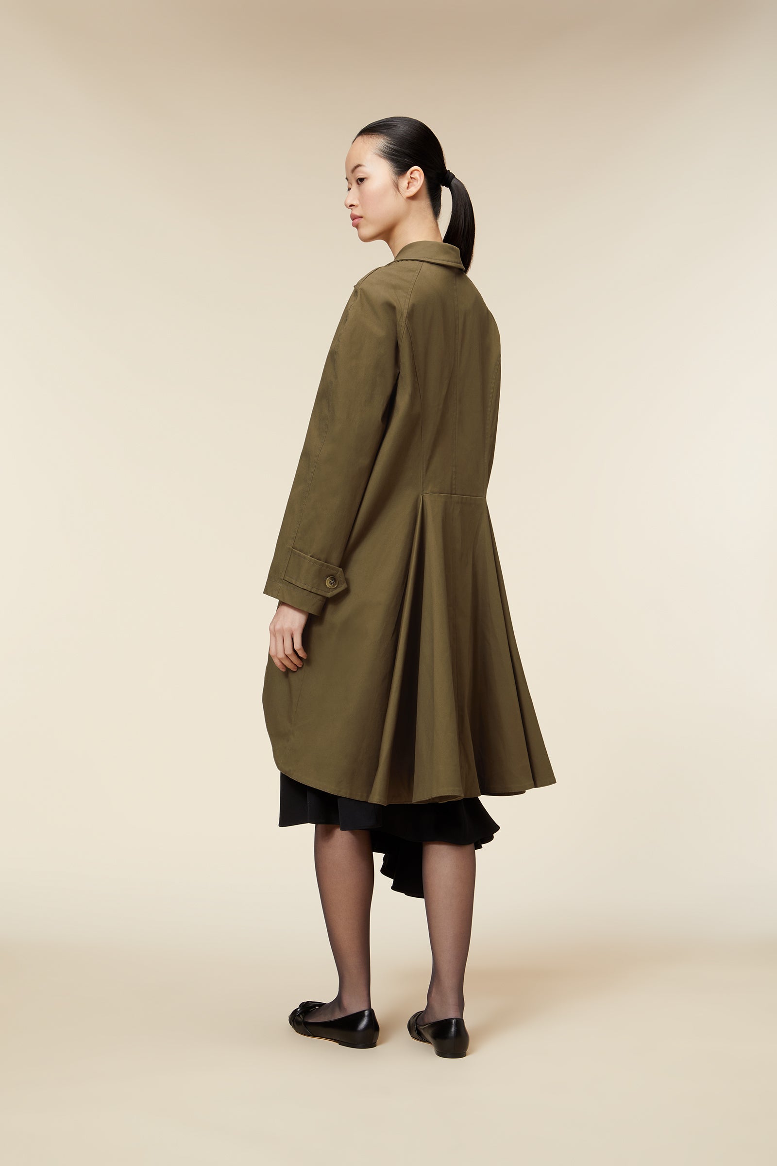 Viktor & Rolf-GODET TRENCHCOAT-Jacken & Mäntel-Black-Deal-Outlet-by-ARCHIVIST