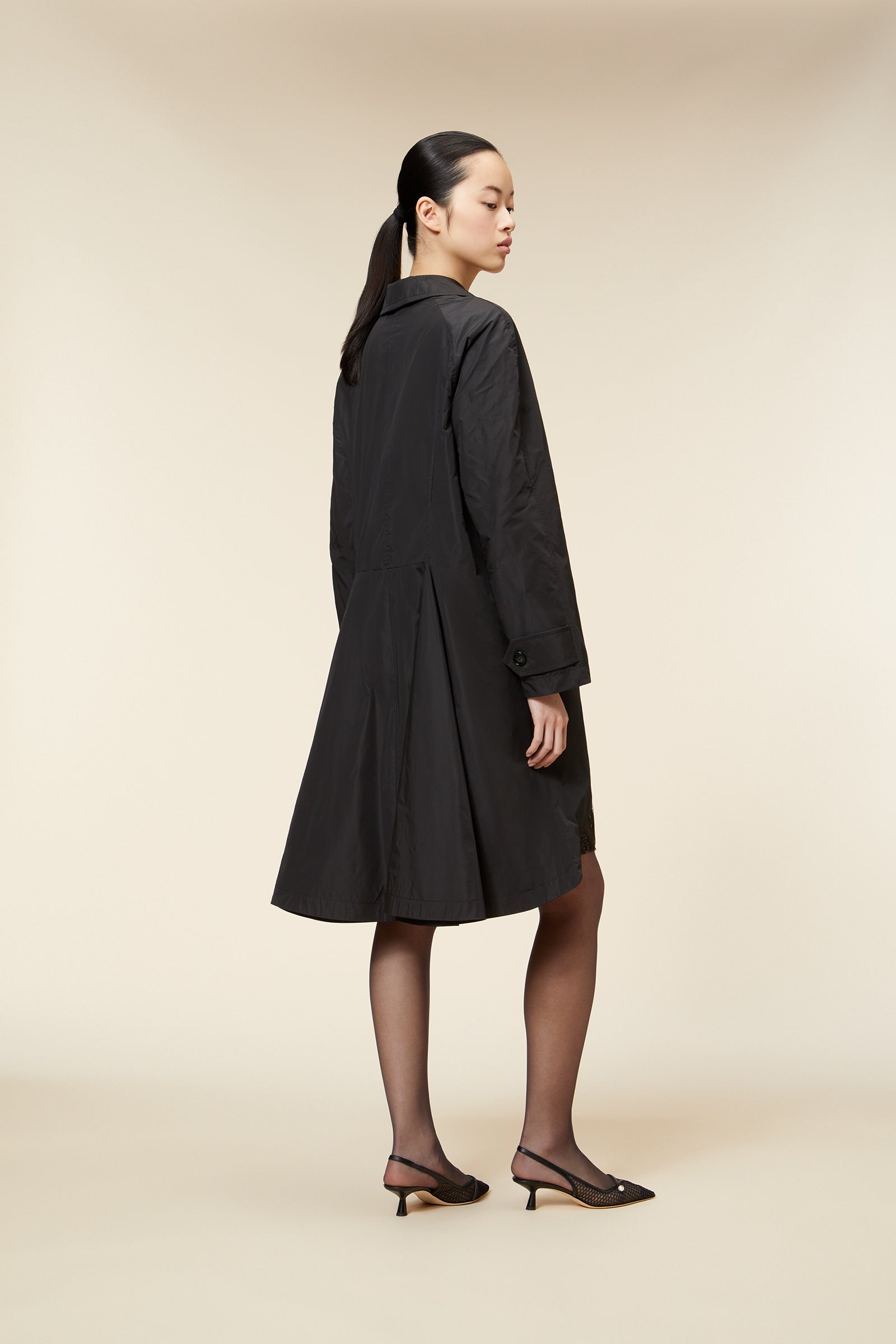 Viktor & Rolf-GODET TRENCHCOAT-Jacken & Mäntel-Black-Deal-Outlet-by-ARCHIVIST