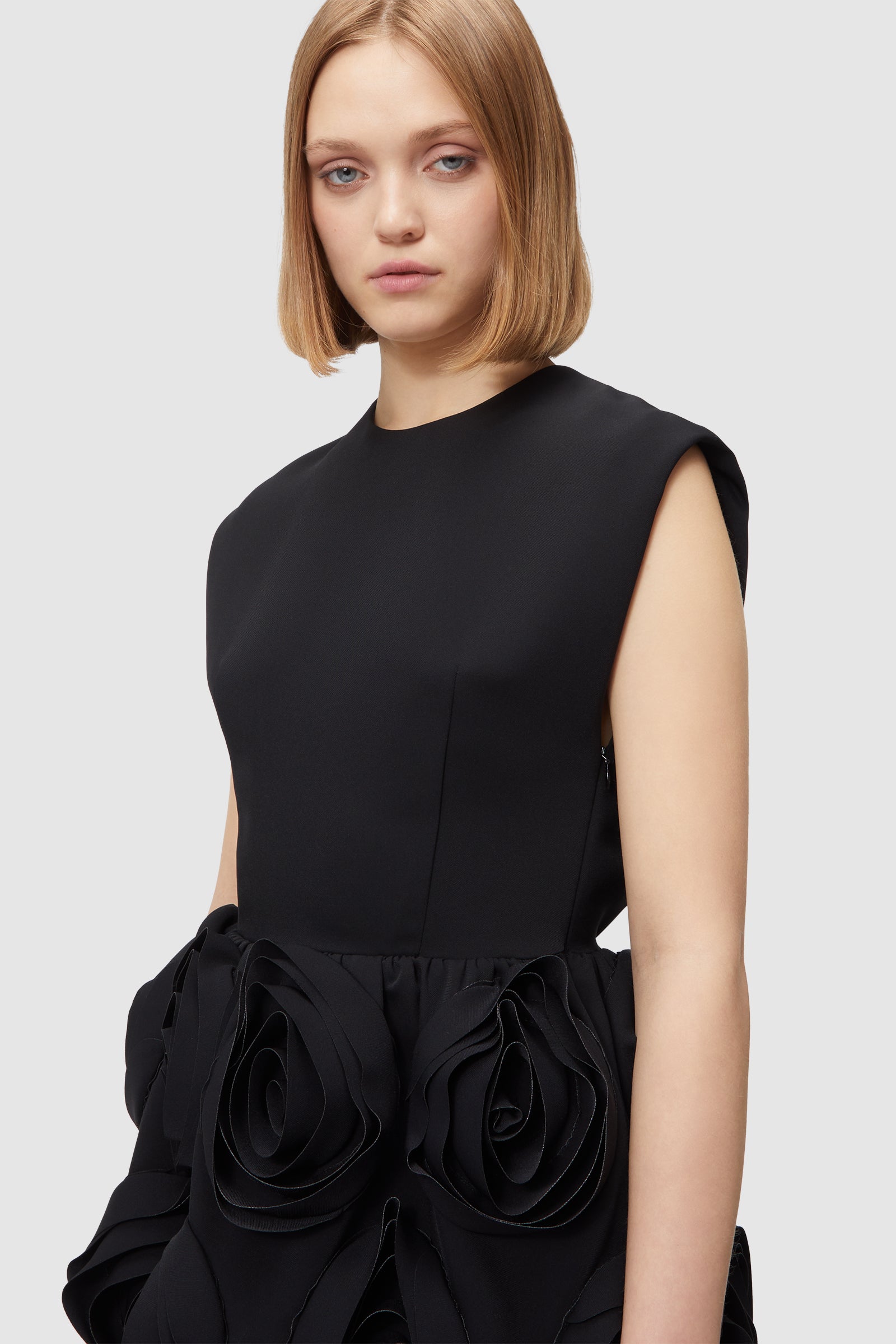 Viktor & Rolf-ROSE APPLIQUE BLACK MINI DRESS-Kleider & Röcke-Black-Deal-Outlet-by-ARCHIVIST