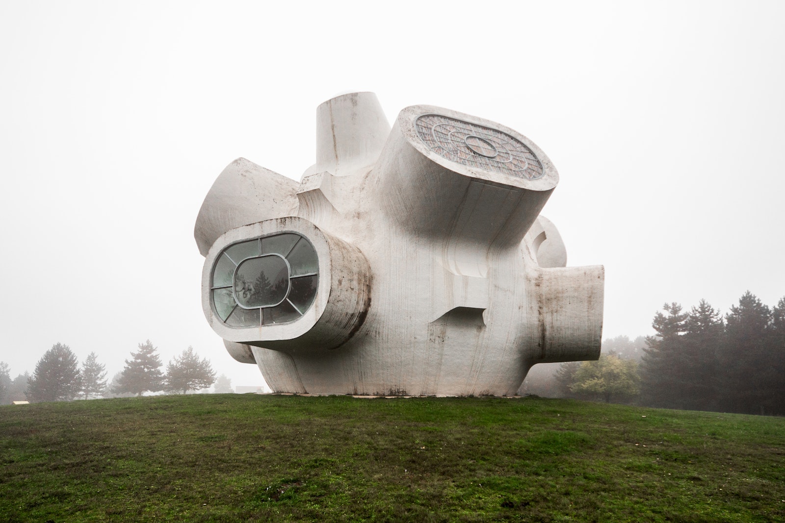 Gestalten Eu Shop-Concrete, mon amour-Book-Black-Deal-Outlet-by-ARCHIVIST