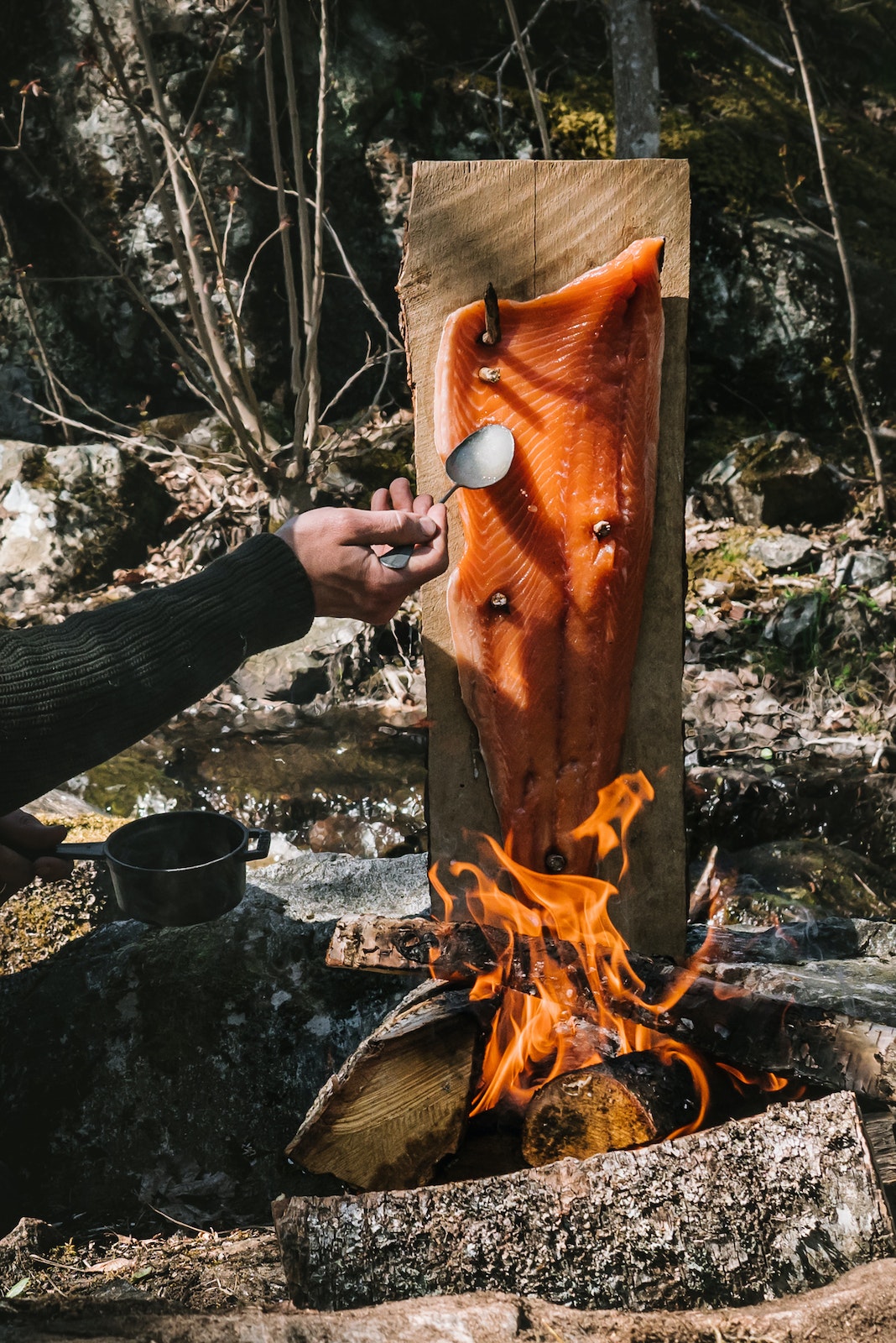 Gestalten Eu Shop-Cooking on Fire-Book-Black-Deal-Outlet-by-ARCHIVIST