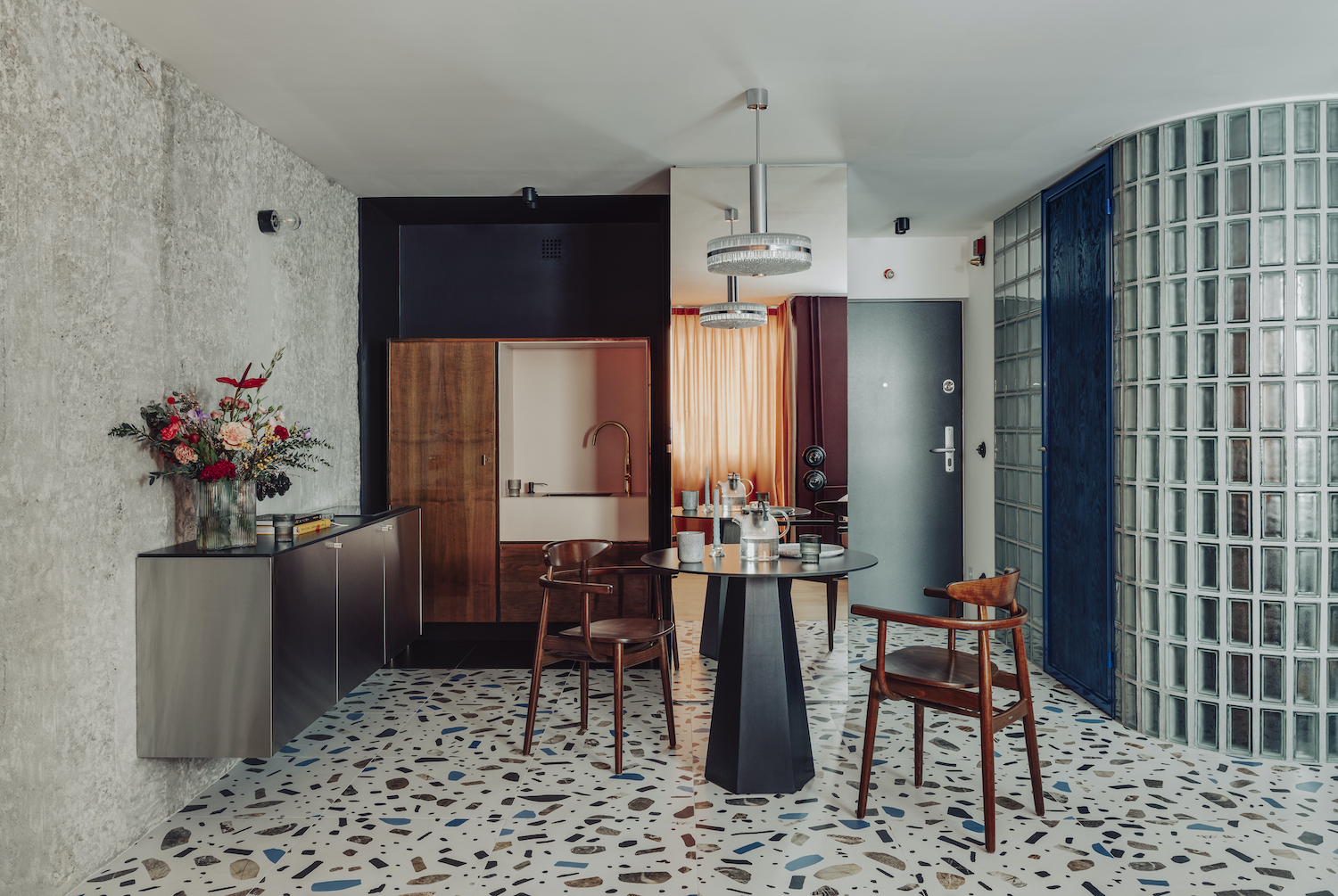 Gestalten Eu Shop-Petits espaces-Book-Black-Deal-Outlet-by-ARCHIVIST