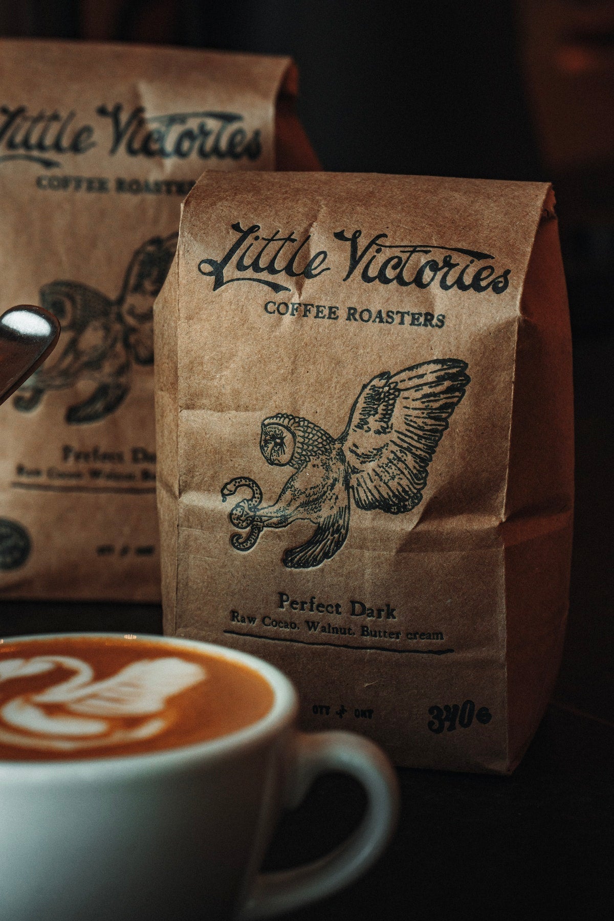 Gestalten Eu Shop-Venture Onward-Book-Black-Deal-Outlet-by-ARCHIVIST