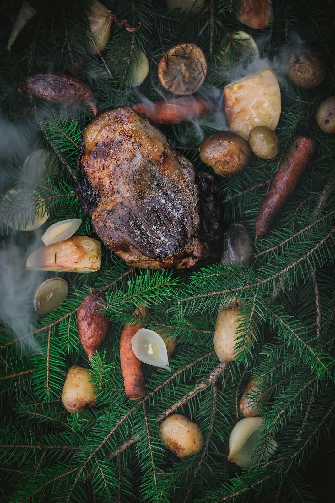 Gestalten Eu Shop-Cooking on Fire-Book-Black-Deal-Outlet-by-ARCHIVIST